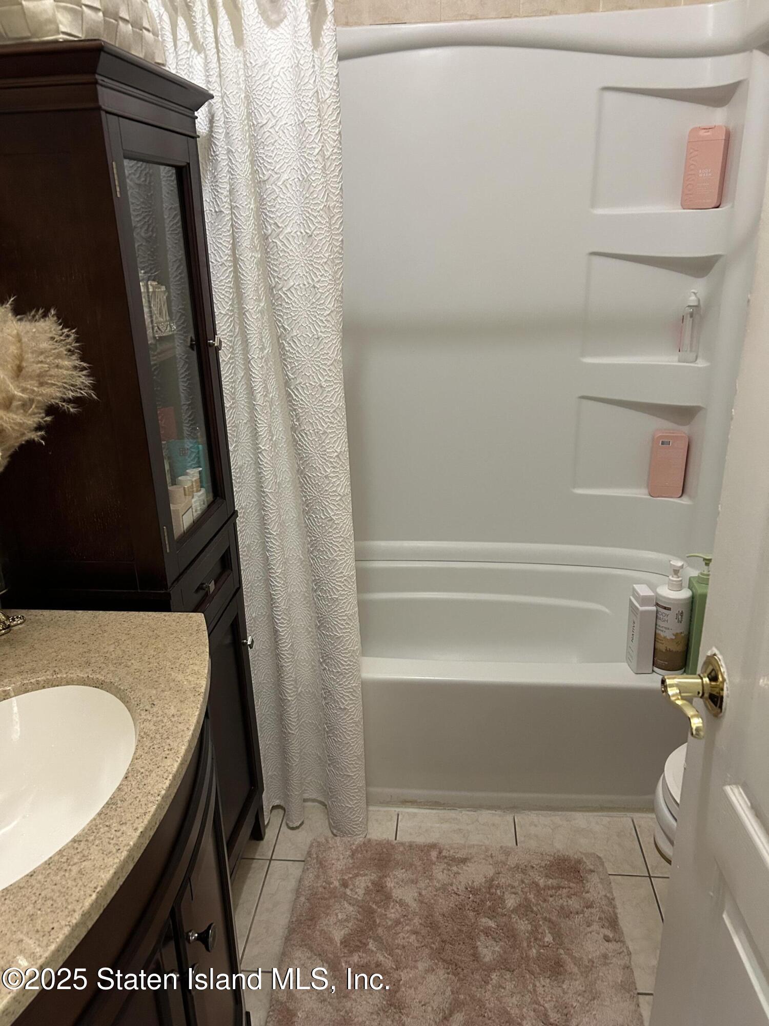 186 Dixon Avenue, Staten Island, NY, 10303 image 6