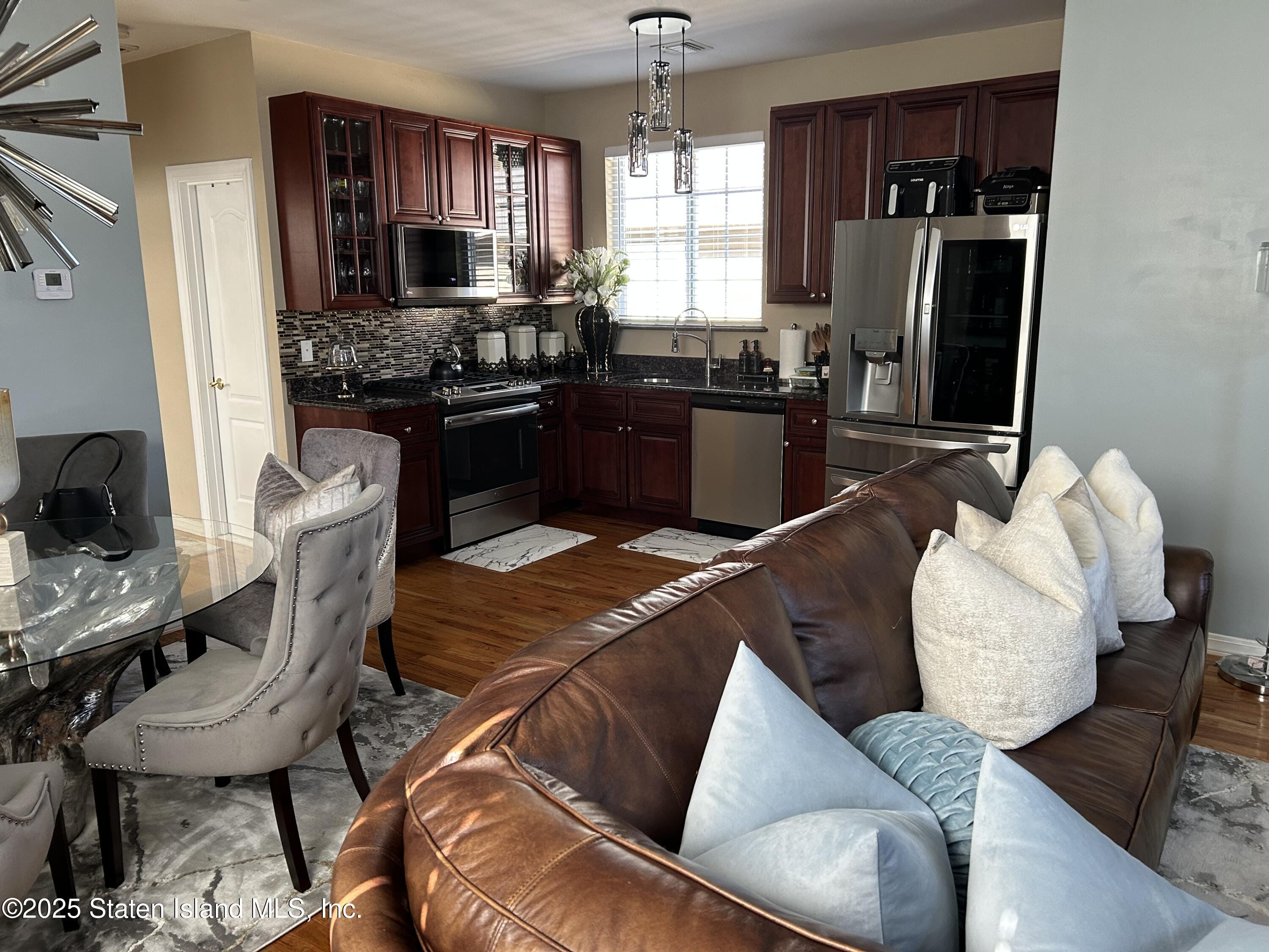 186 Dixon Avenue, Staten Island, NY, 10303 image 47