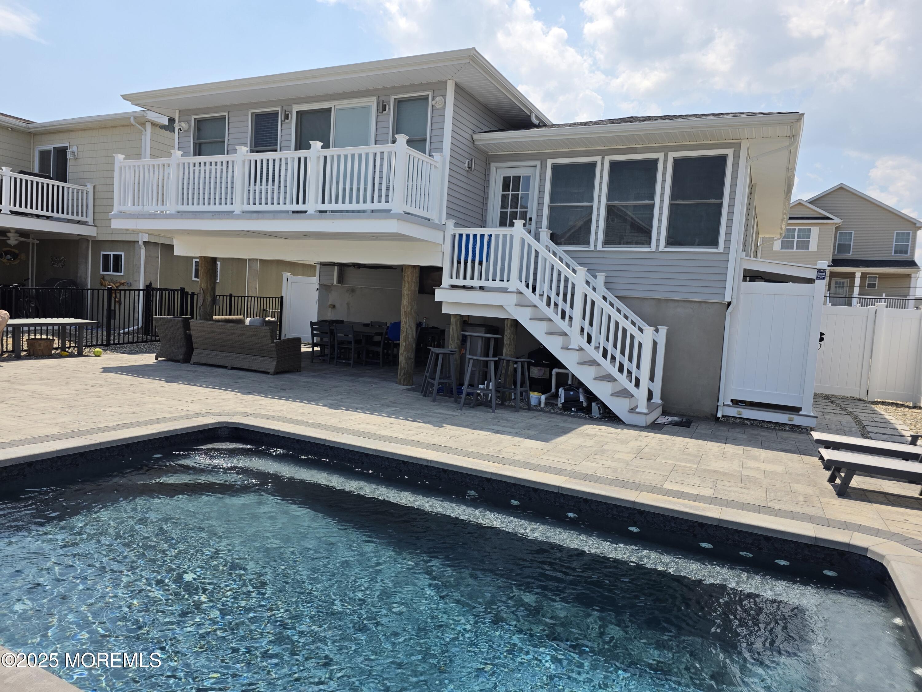 9 Neptune Road Image 3