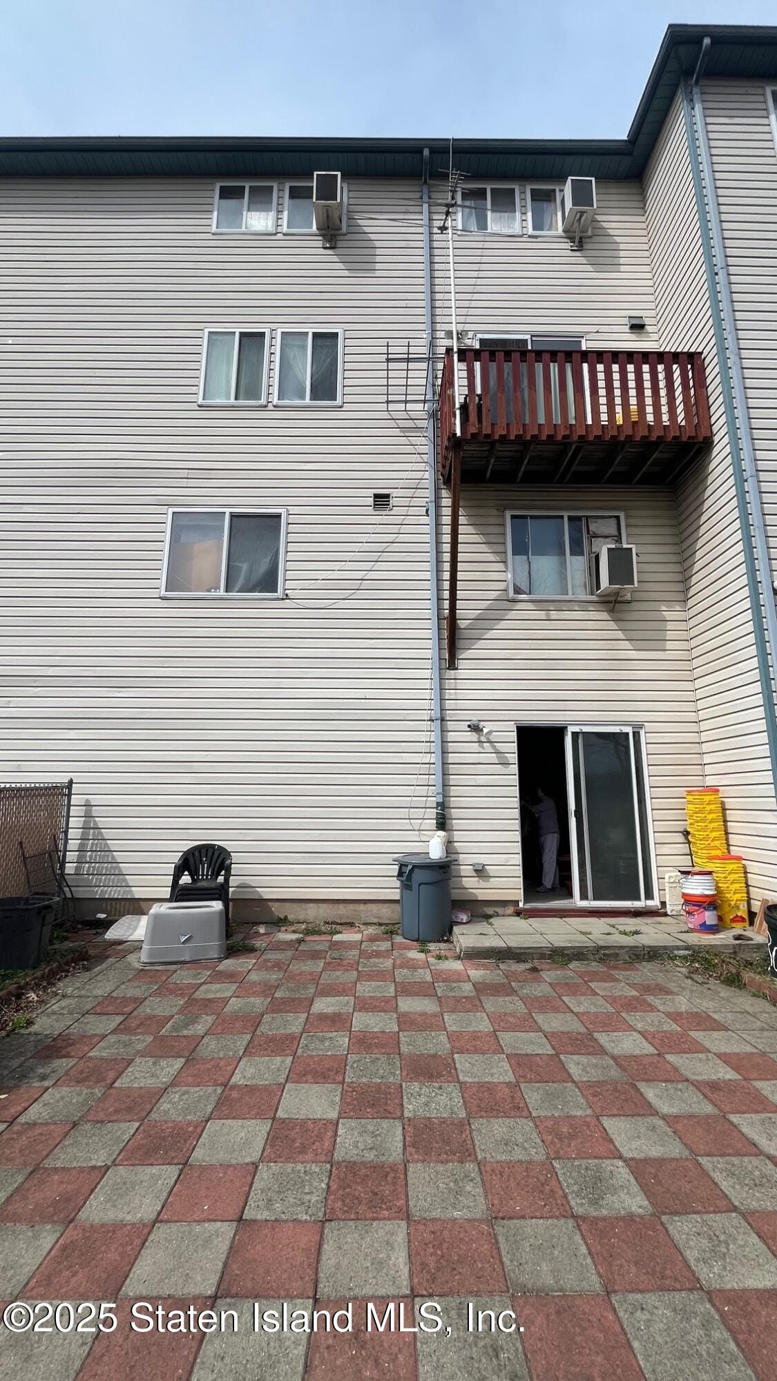 301 Mosel Avenue Image 3