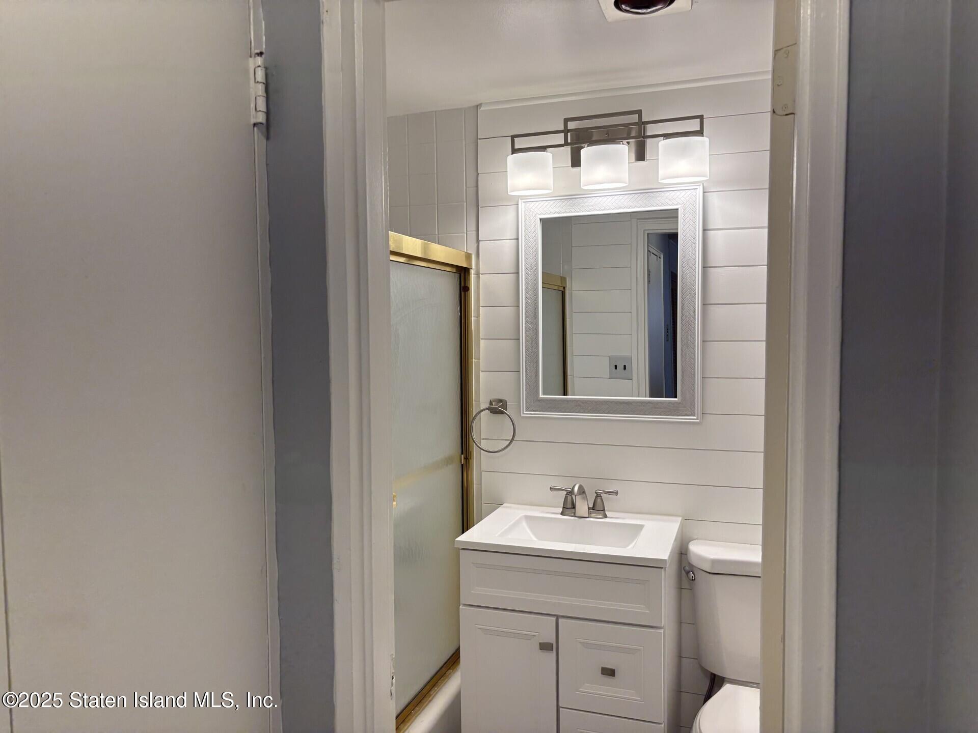 850 Howard Avenue L-J, Staten Island, NY, 10301 image 12