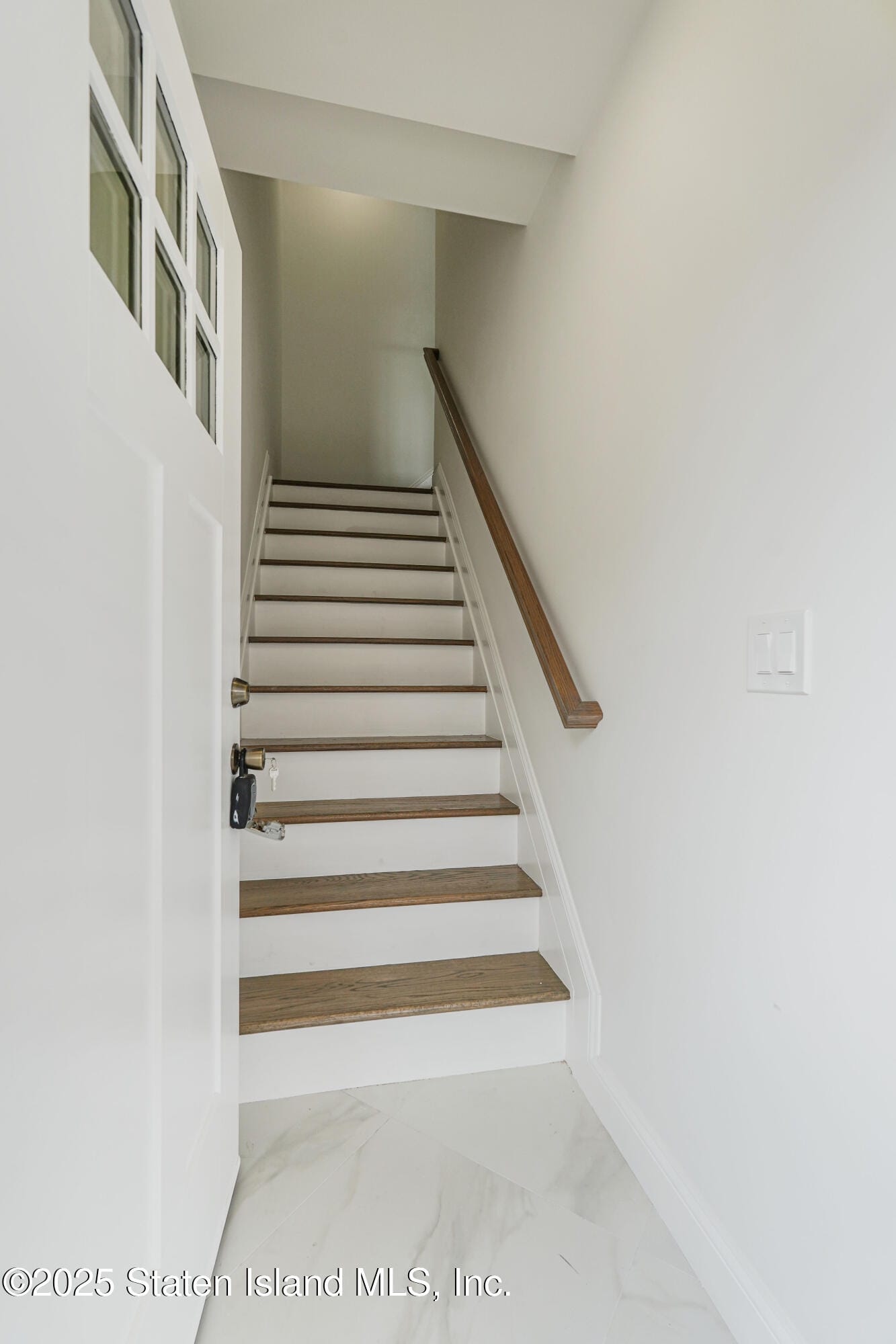 24-26 York Avenue Image 2