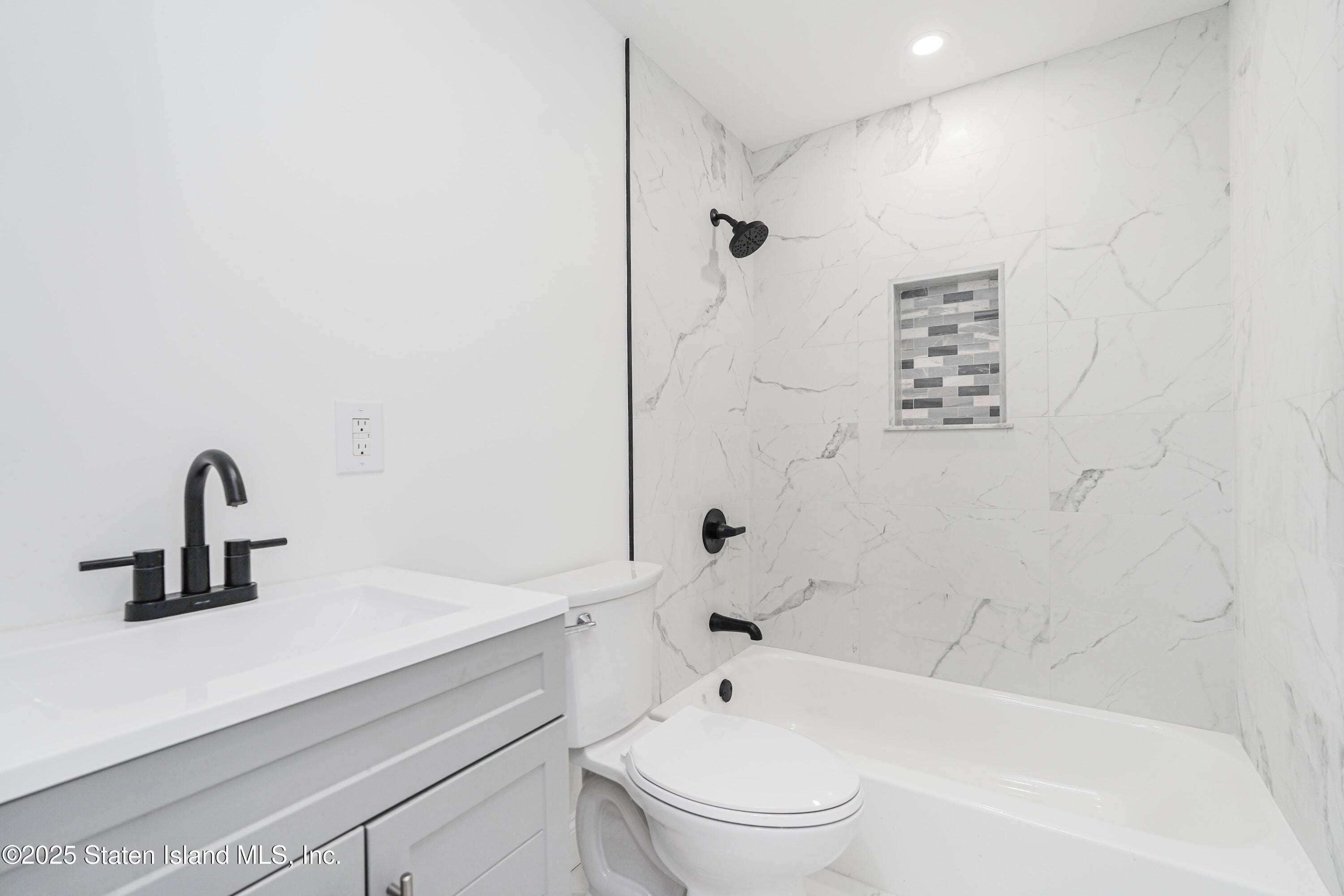 24-26 York Avenue, Staten Island, NY, 10301 image 19