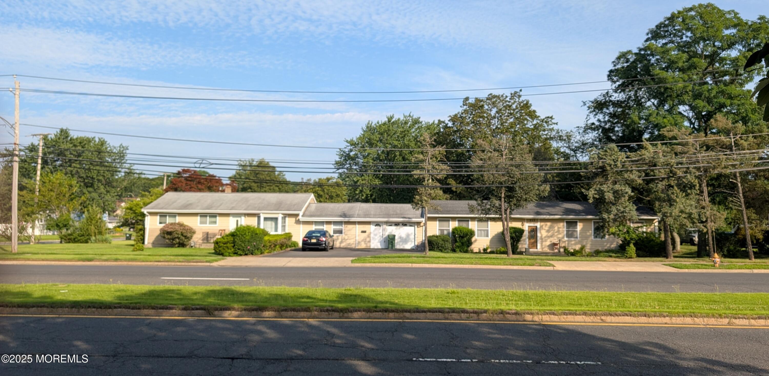 217 Wyckoff Road Image 1