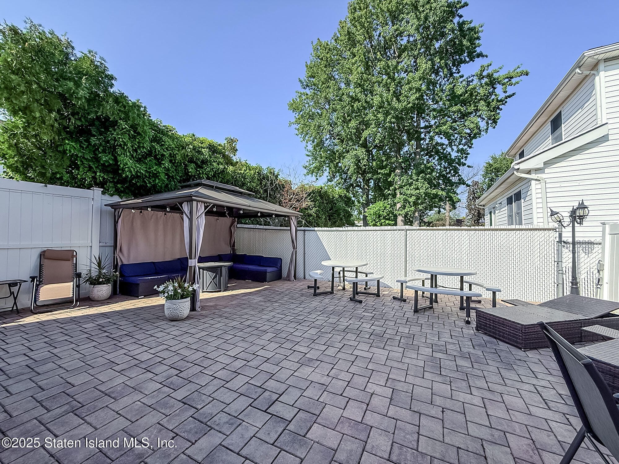 267 Woods Of Arden Road, Staten Island, NY, 10312 image 33