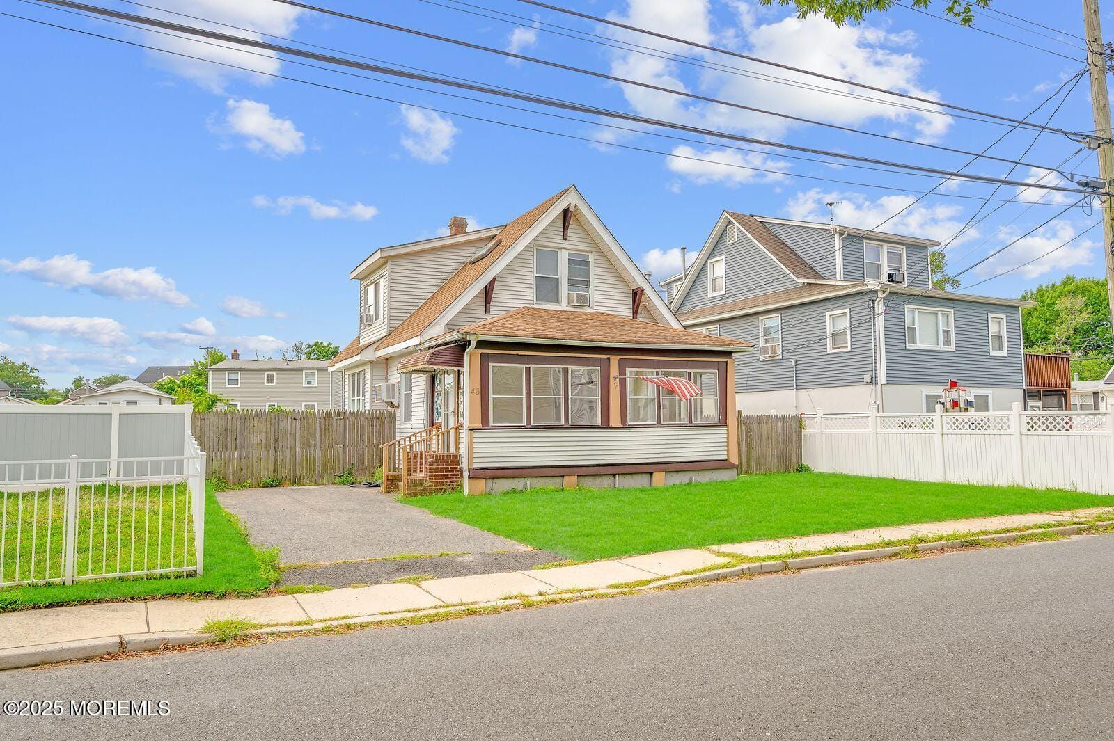46 Woodland Avenue Image 1