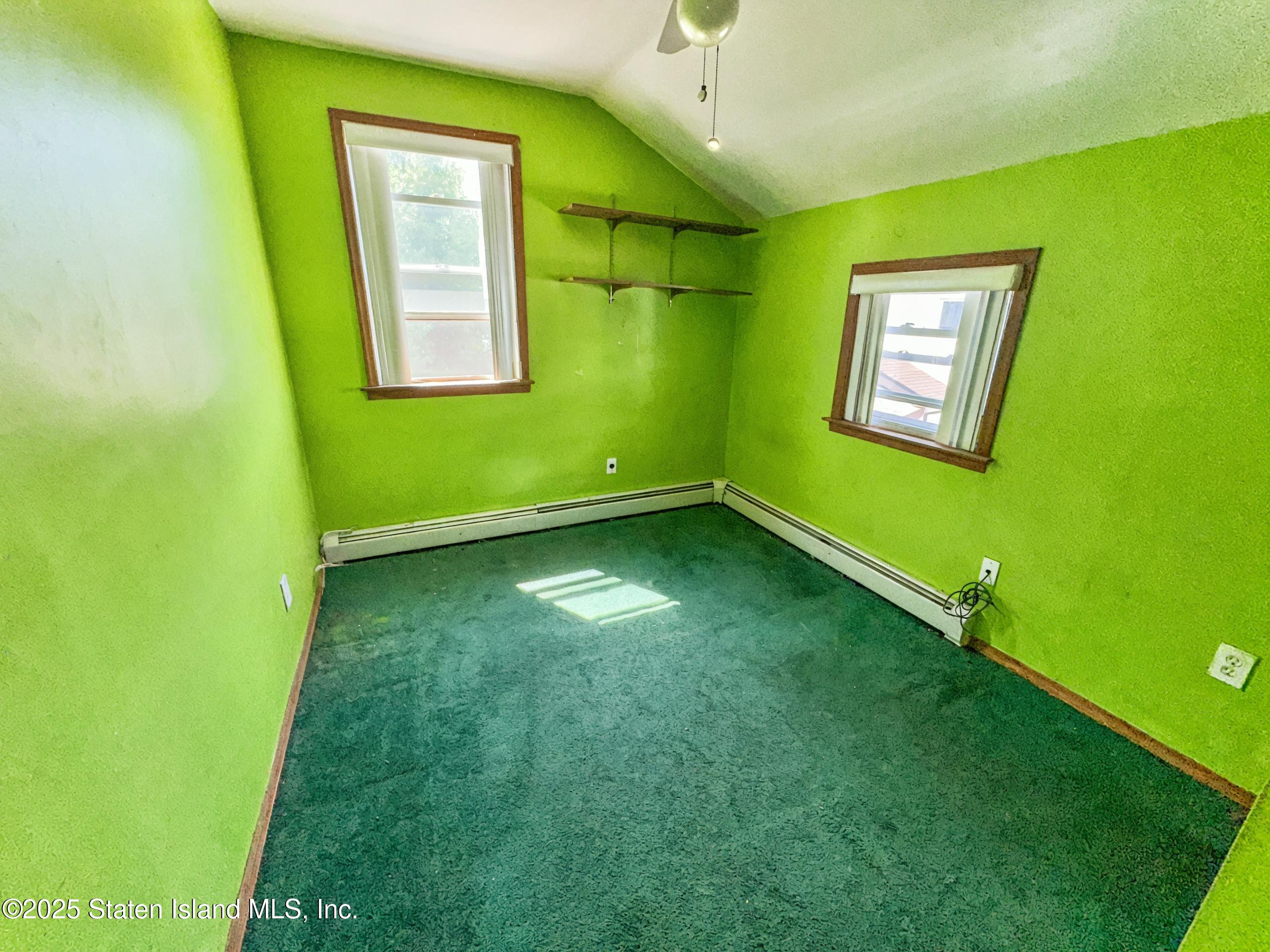 32 Linda Avenue, Staten Island, NY, 10305 image 9