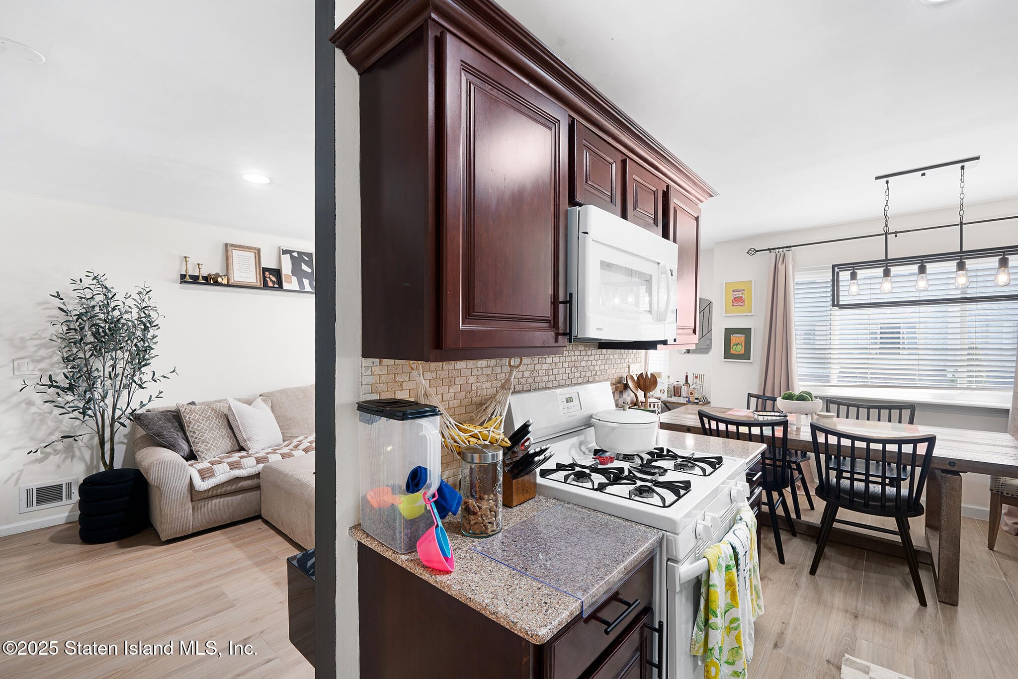 28 Wirt Lane, Staten Island, NY, 10309 image 11