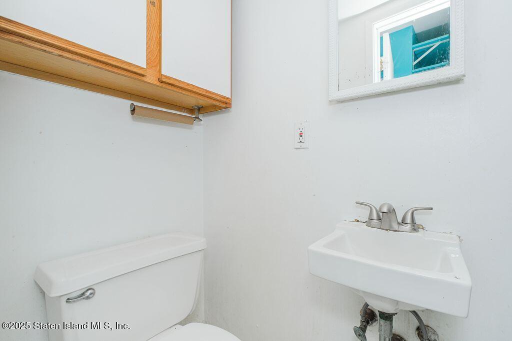 63 Avon Lane, Staten Island, NY, 10314 image 7