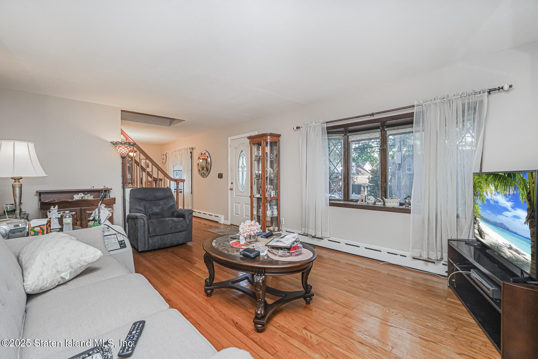 103 Acacia Avenue Image 4