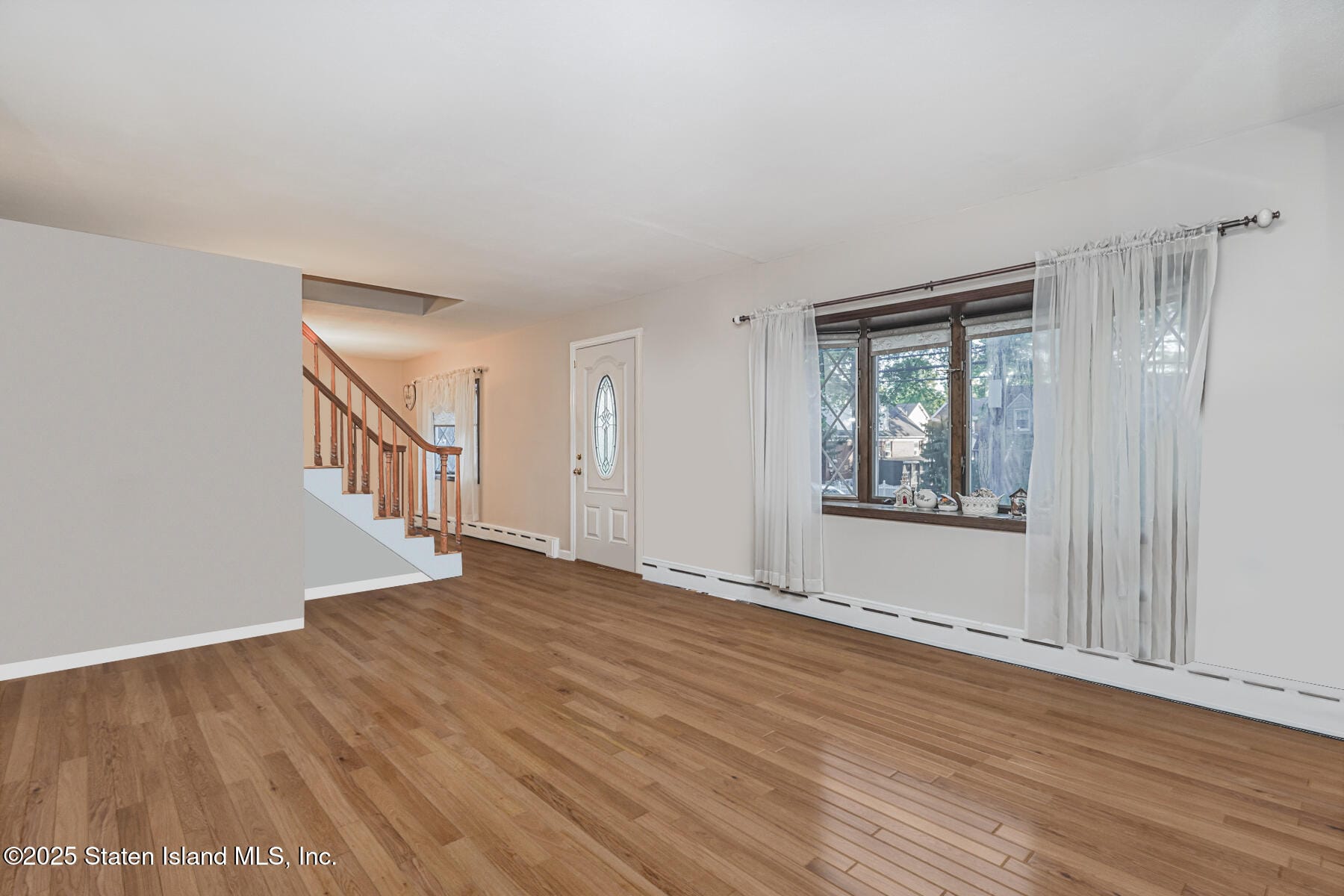 103 Acacia Avenue Image 3