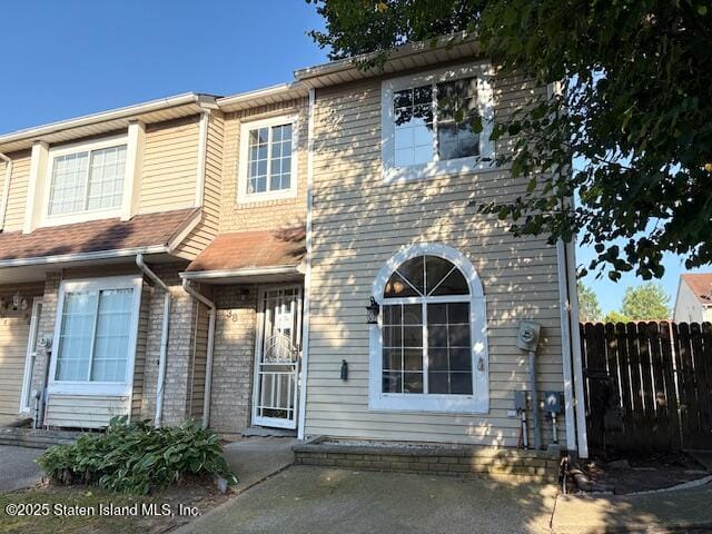 38 Eleanor Place Image 1