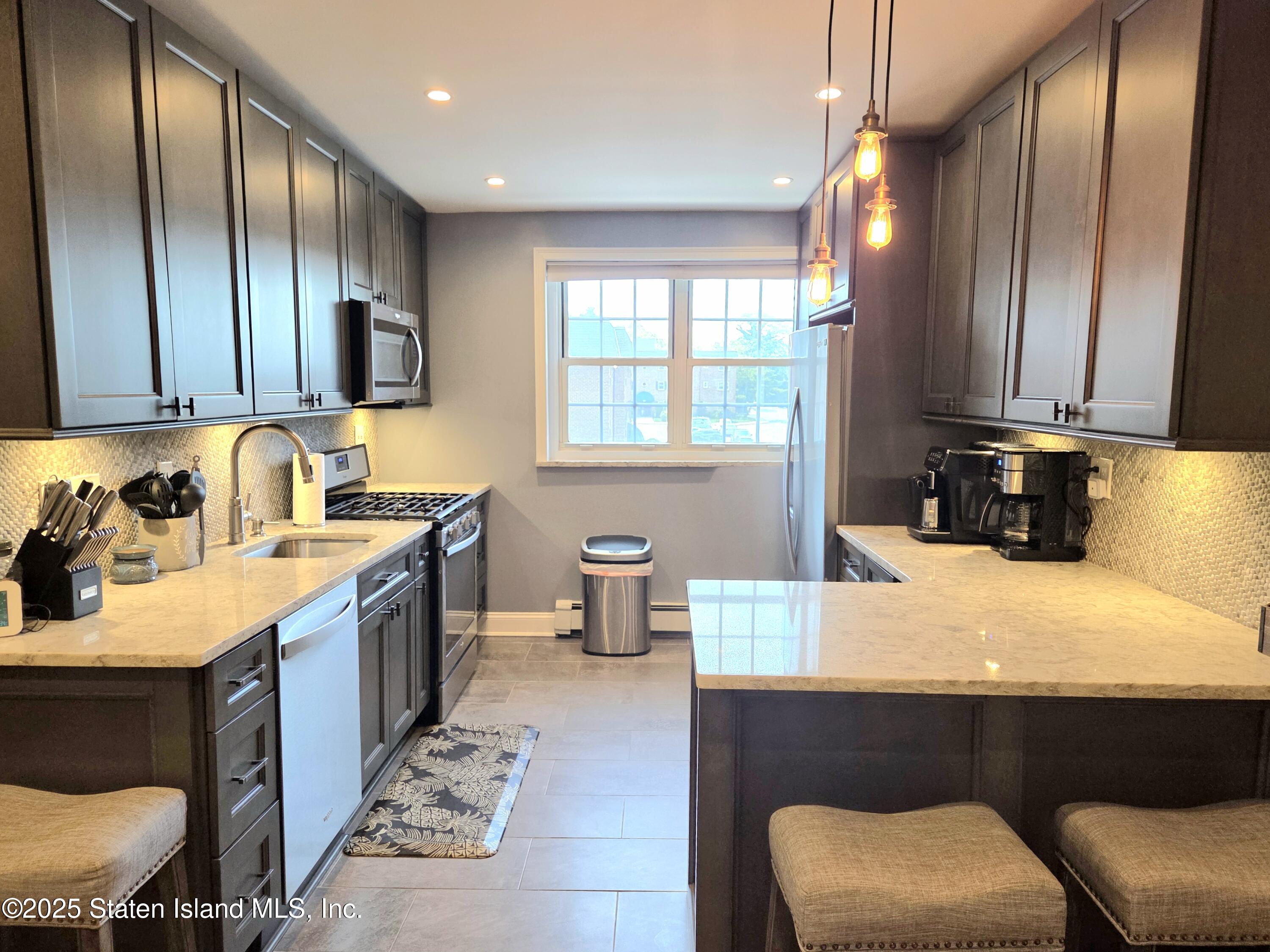 400 Maryland Avenue 3d, Staten Island, NY, 10305 image 8