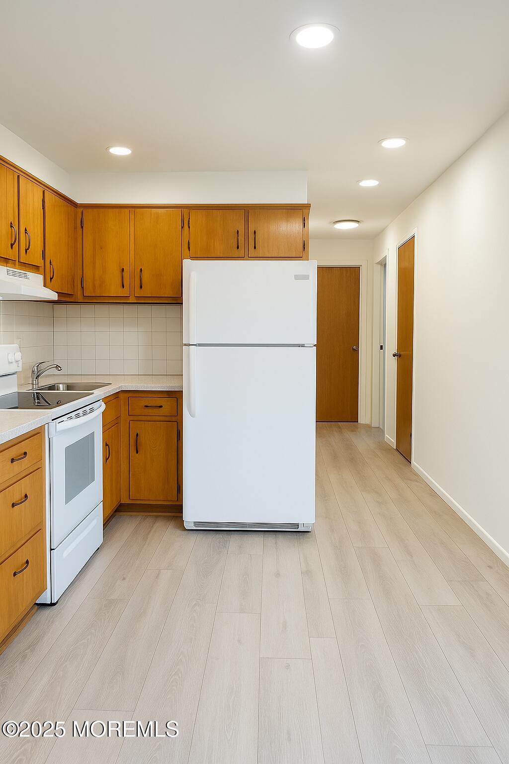 51 D St John Place Image 4