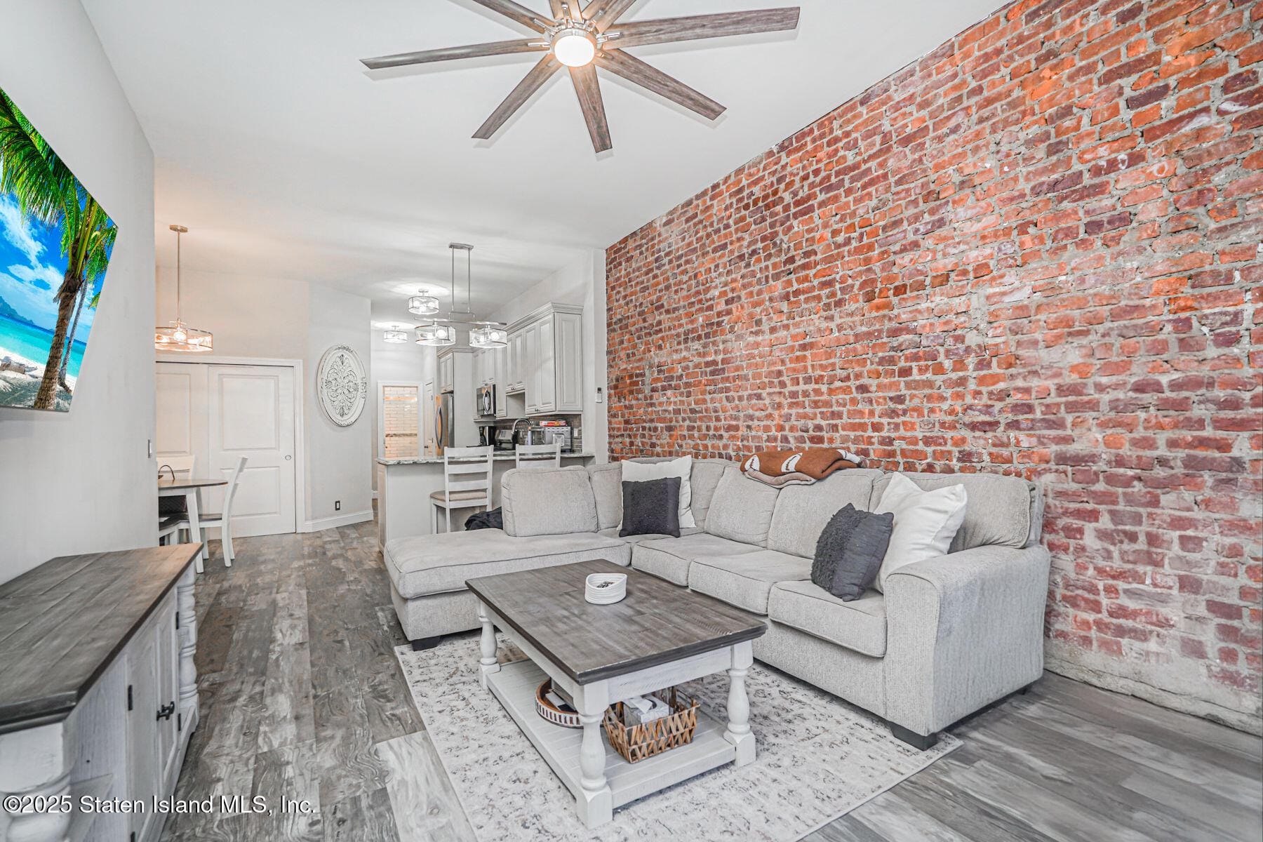 6384 Amboy Road Image 3