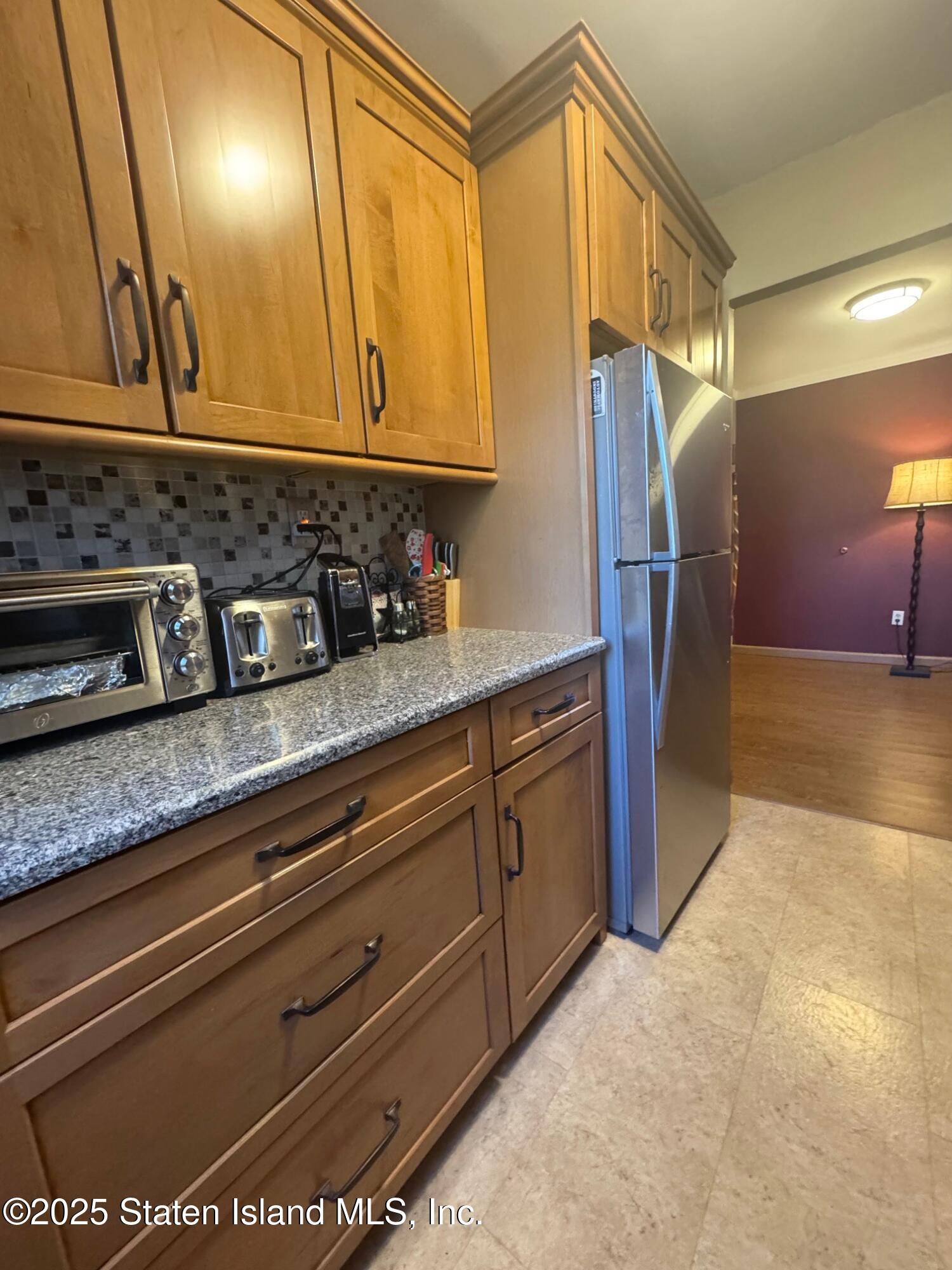 422 Maryland Avenue 1d Image 5