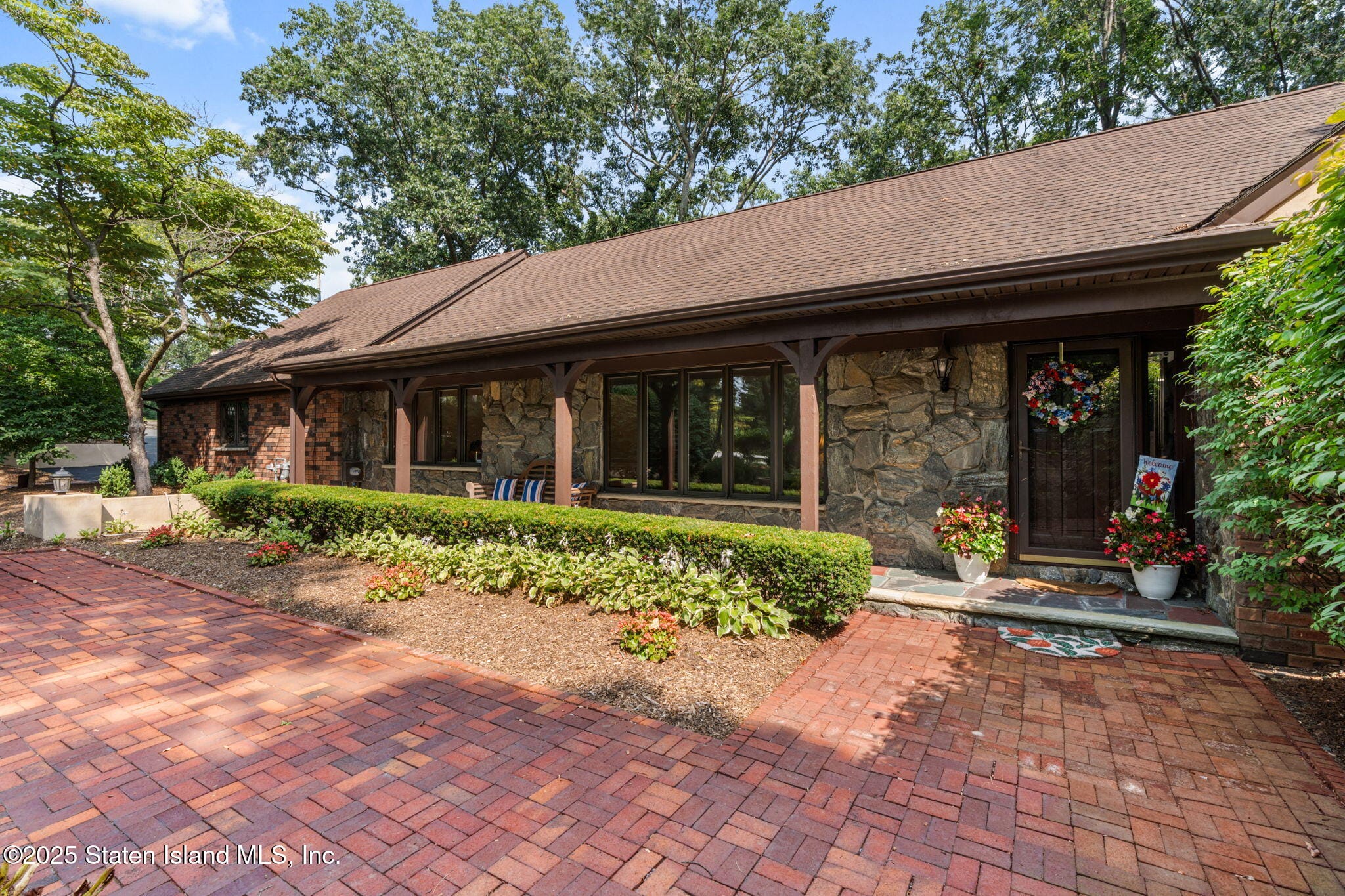 43 Pershing Avenue Image 5