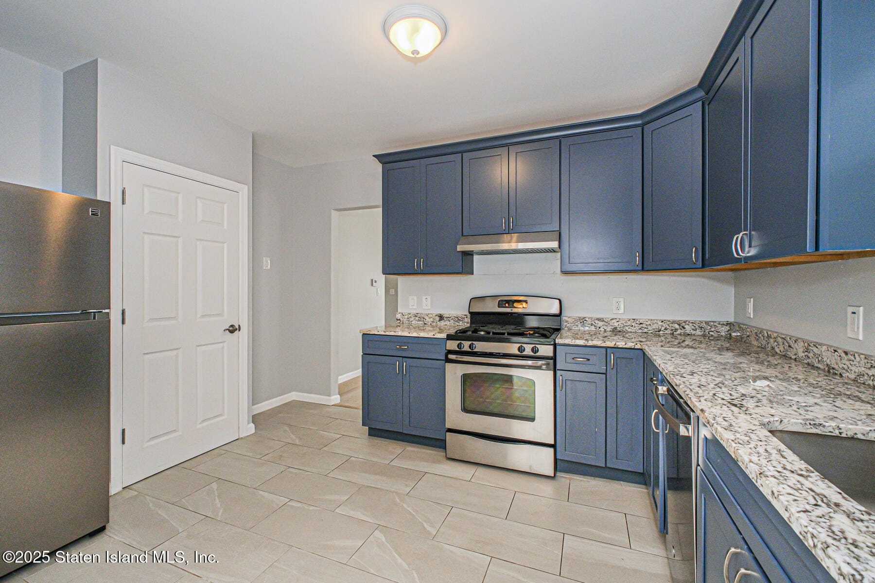 112 Delafield Avenue, Staten Island, NY, 10301 image 17