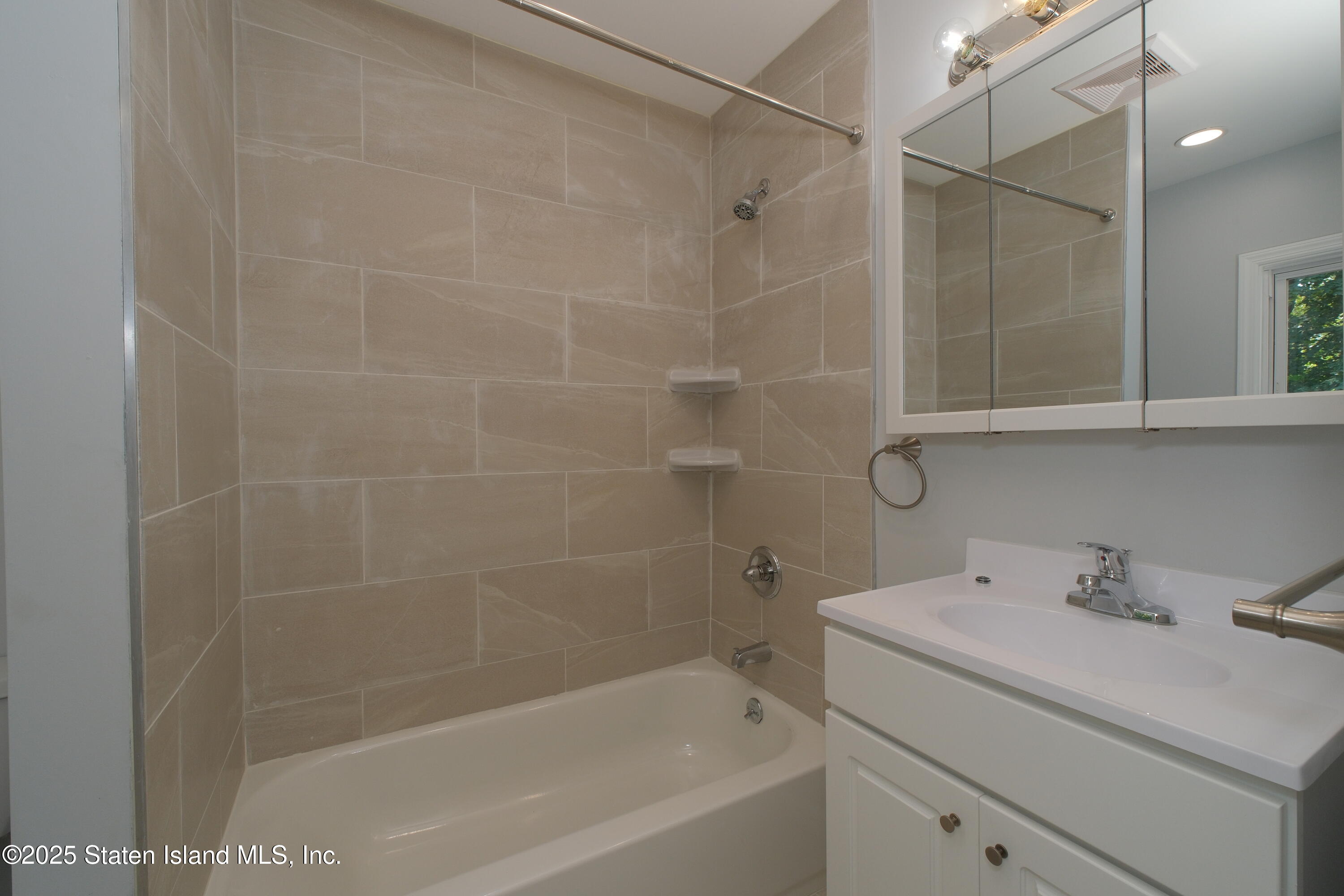 112 Delafield Avenue, Staten Island, NY, 10301 image 38