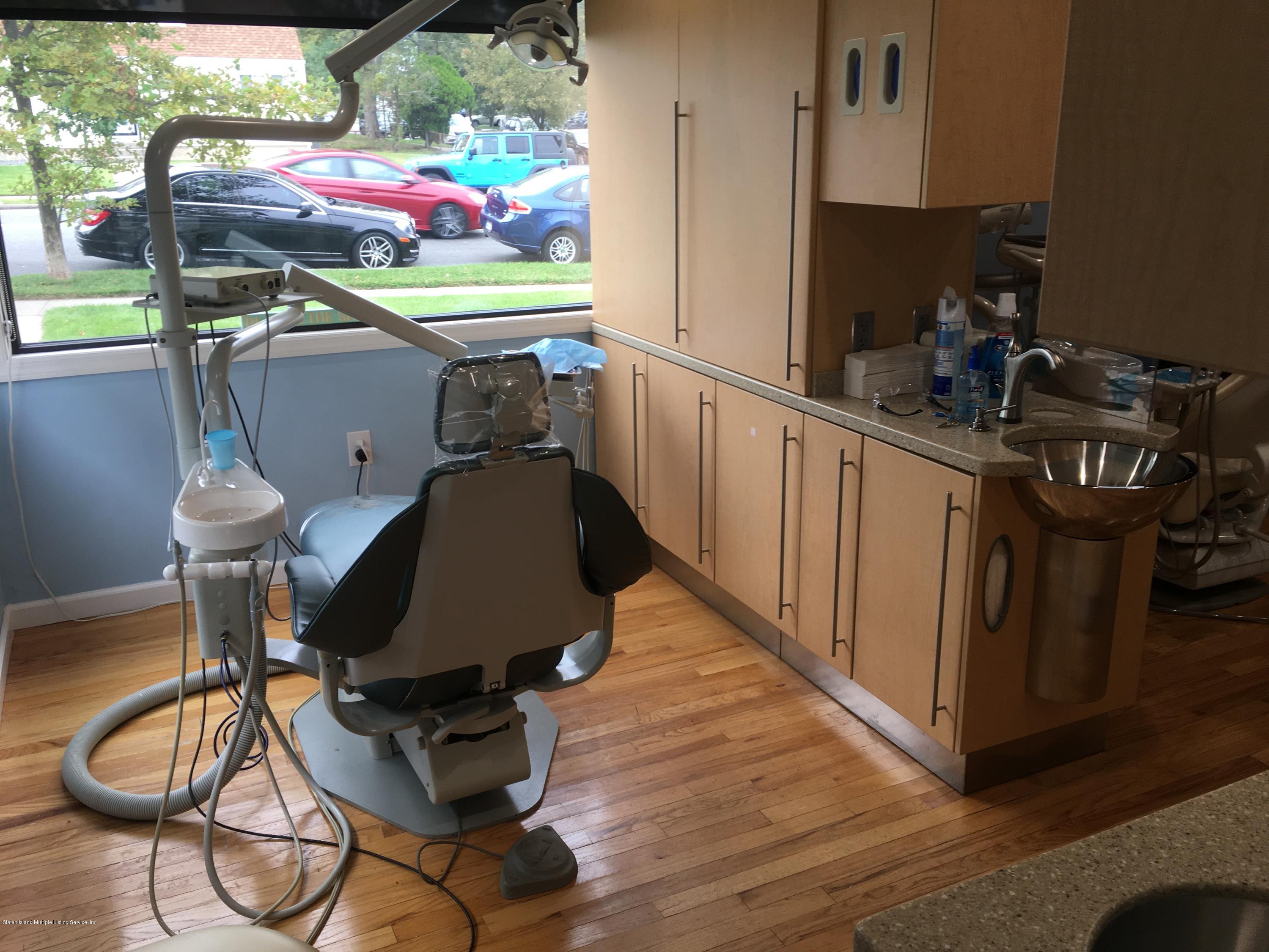 4262 Richmond Avenue, Staten Island, NY, 10312 image 14