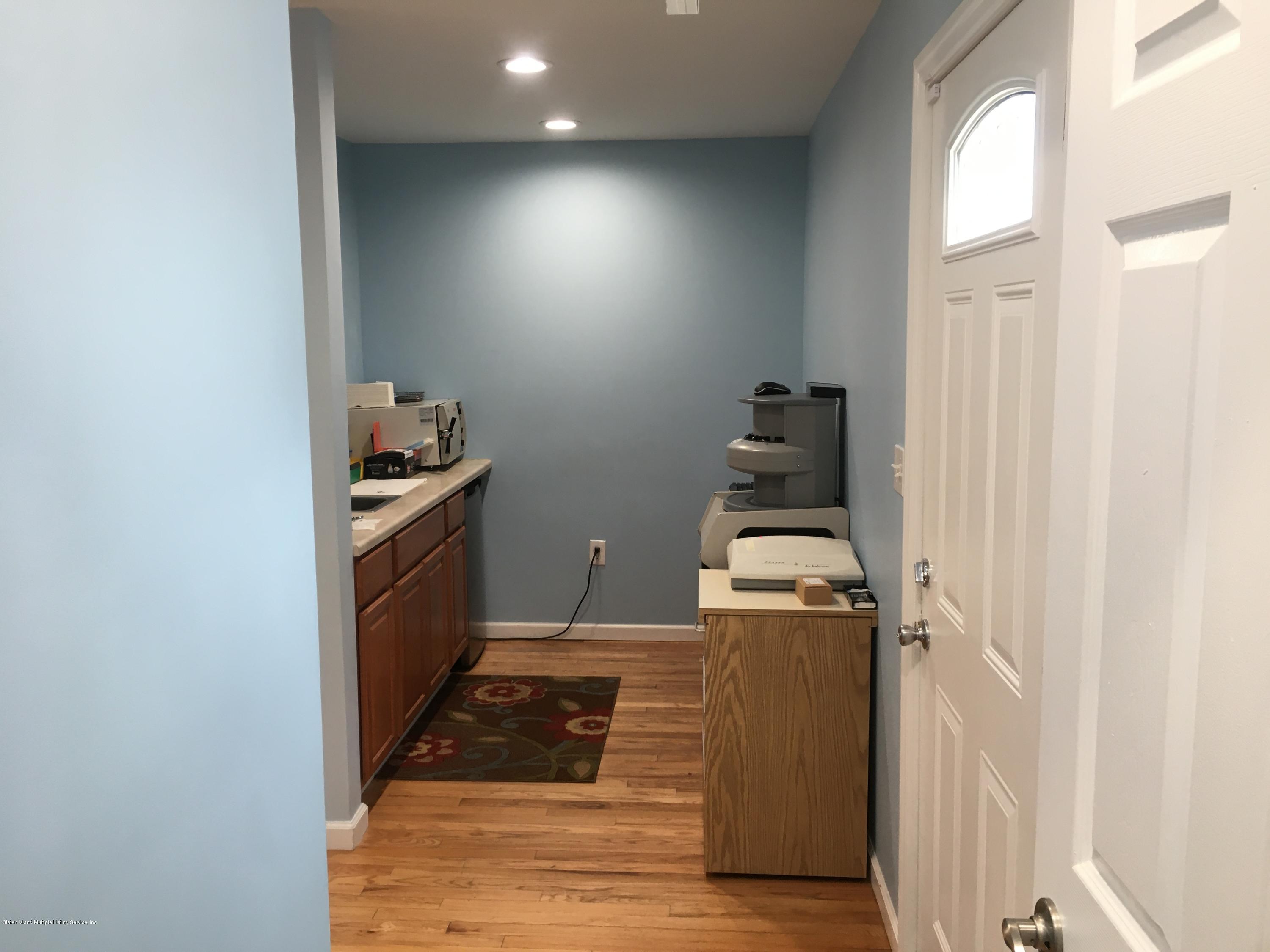 4262 Richmond Avenue, Staten Island, NY, 10312 image 15