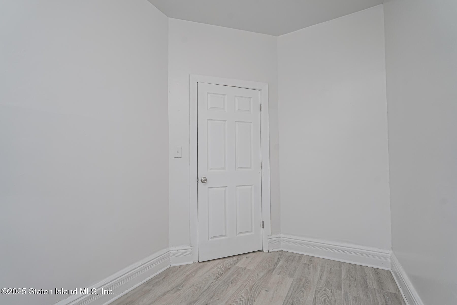 16 Van Buren Street, Staten Island, NY, 10301 image 13