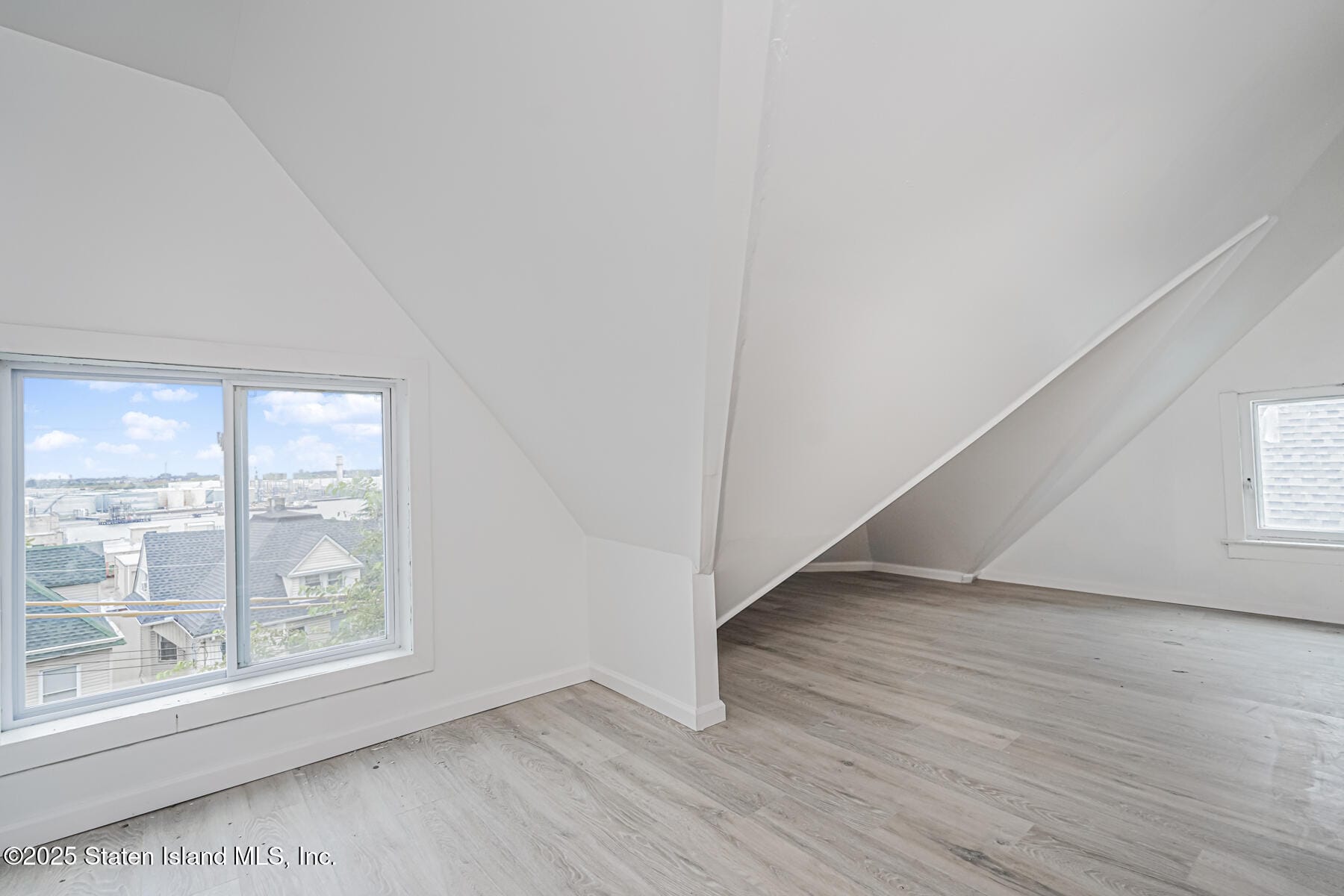 16 Van Buren Street, Staten Island, NY, 10301 image 25