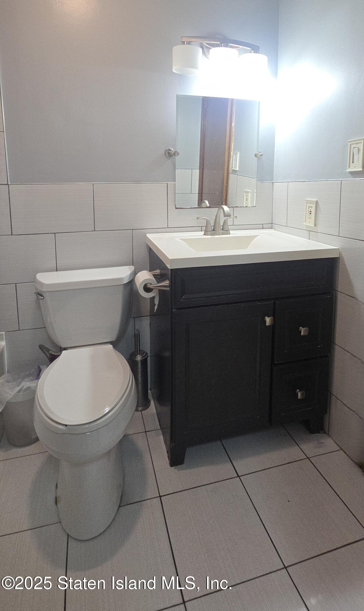 243 Pond Way A, Staten Island, NY, 10303 image 13
