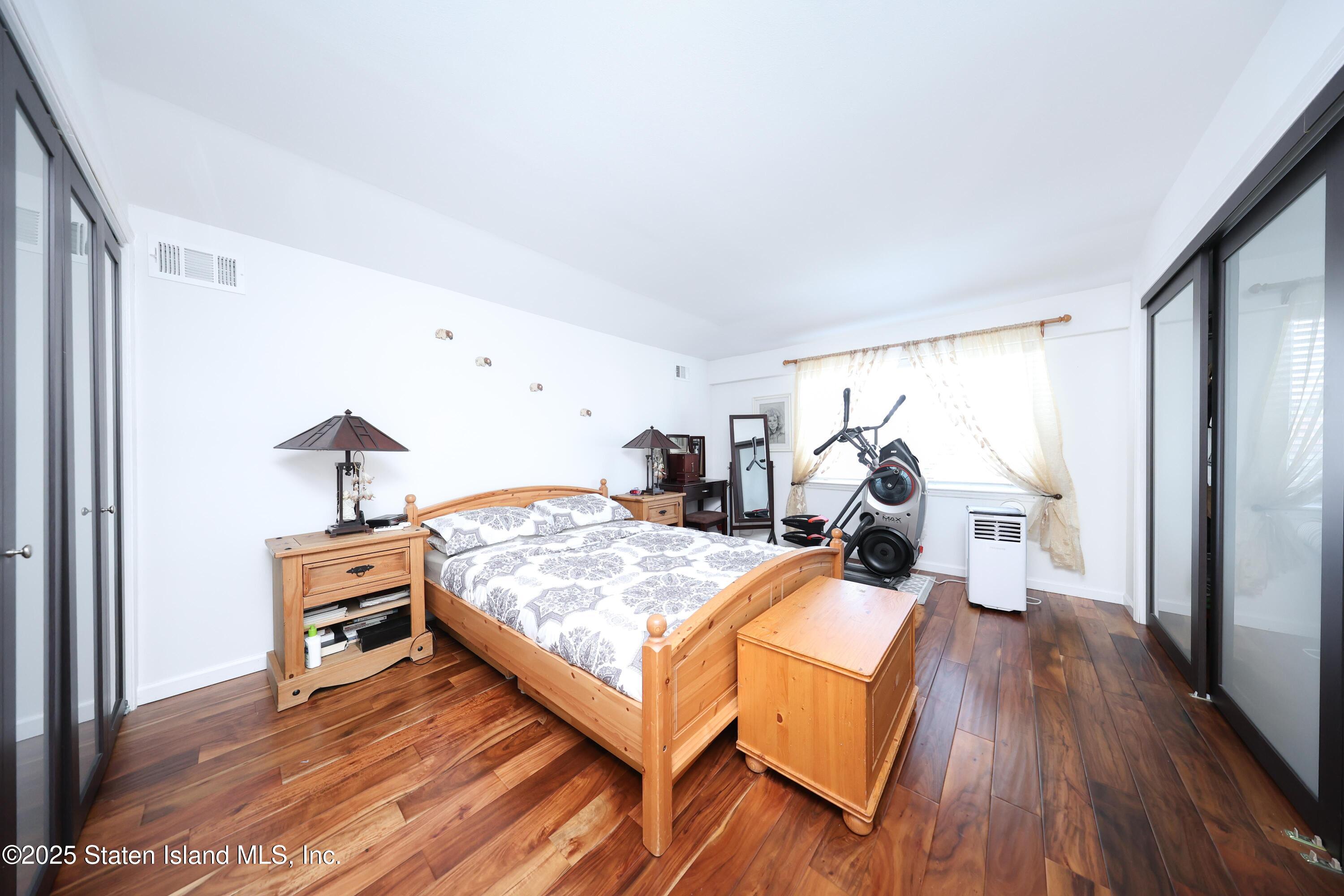 66 Seagate Court, Staten Island, NY, 10305 image 16