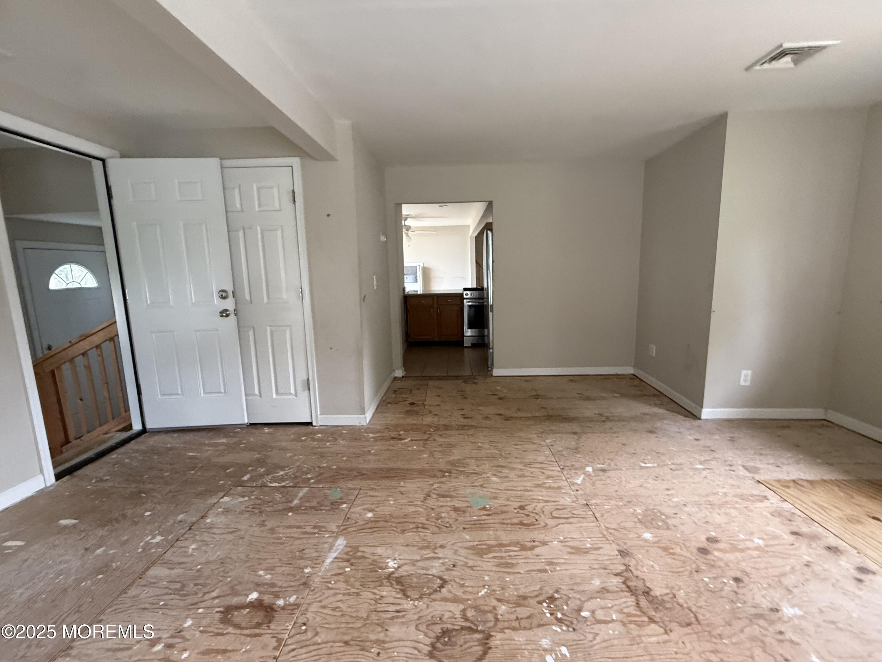 631 Sydney Avenue, Union Beach, NJ, 07735 image 11