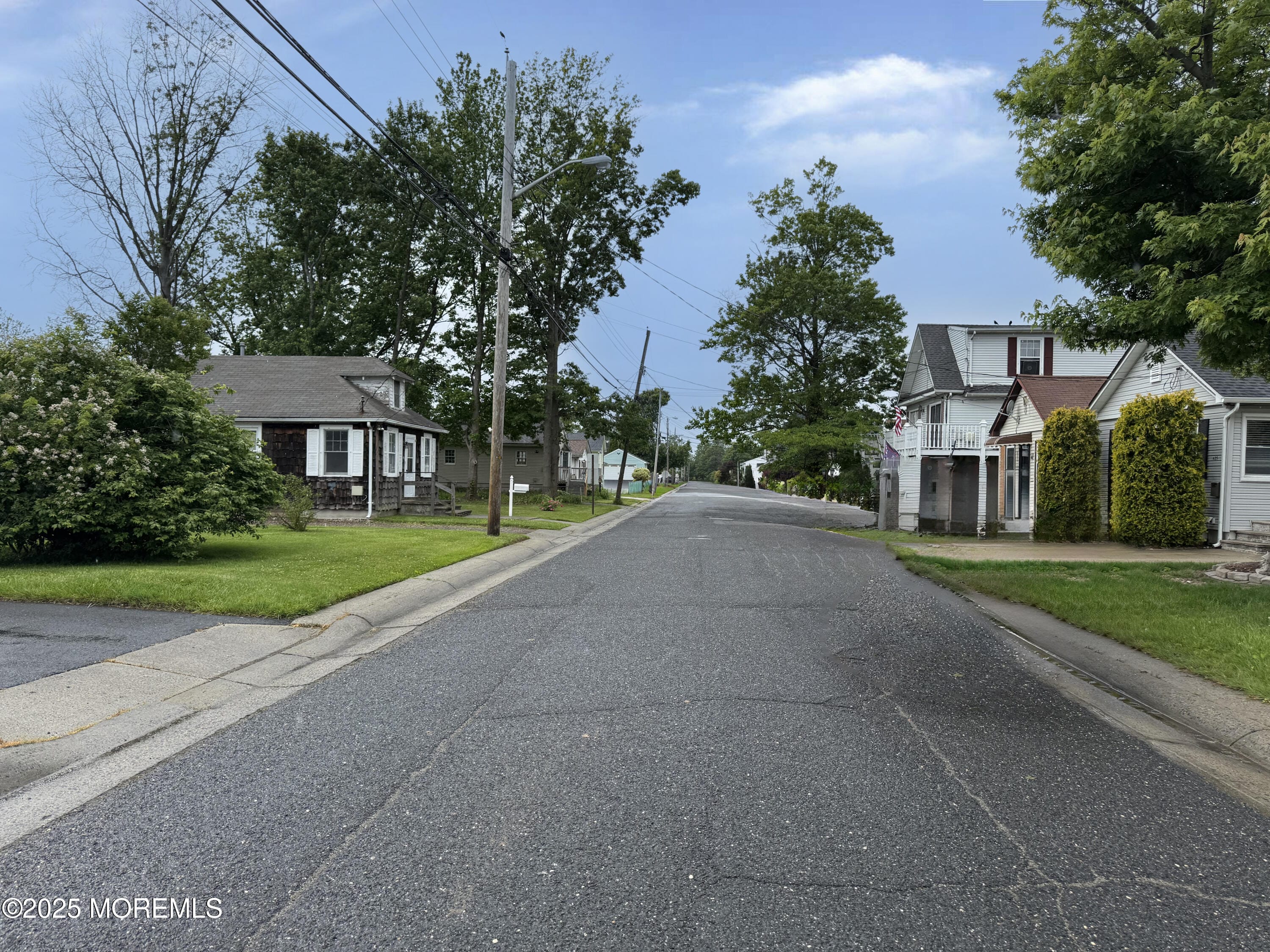 631 Sydney Avenue, Union Beach, NJ, 07735 image 24