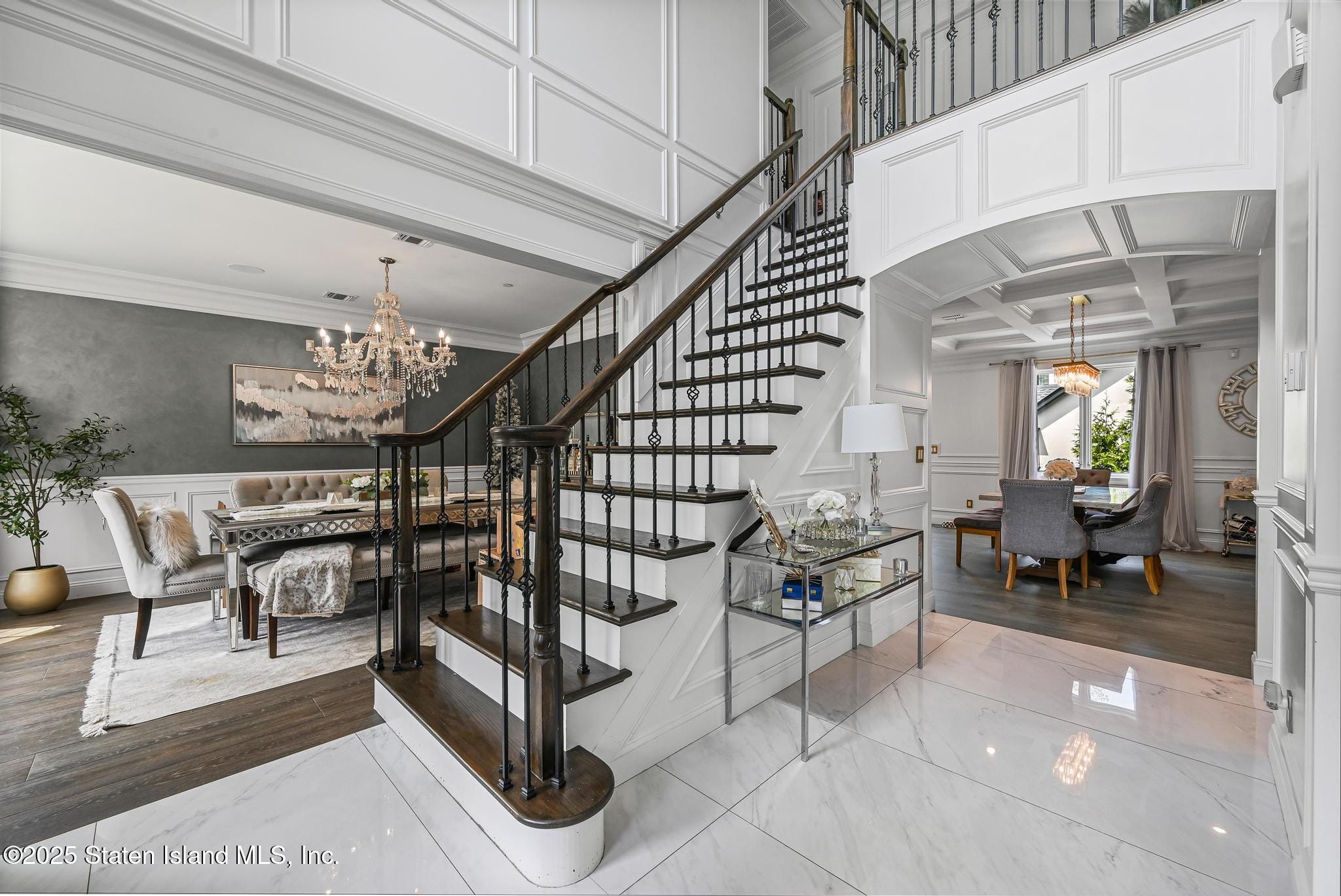 200 Cheevers Lane Image 4