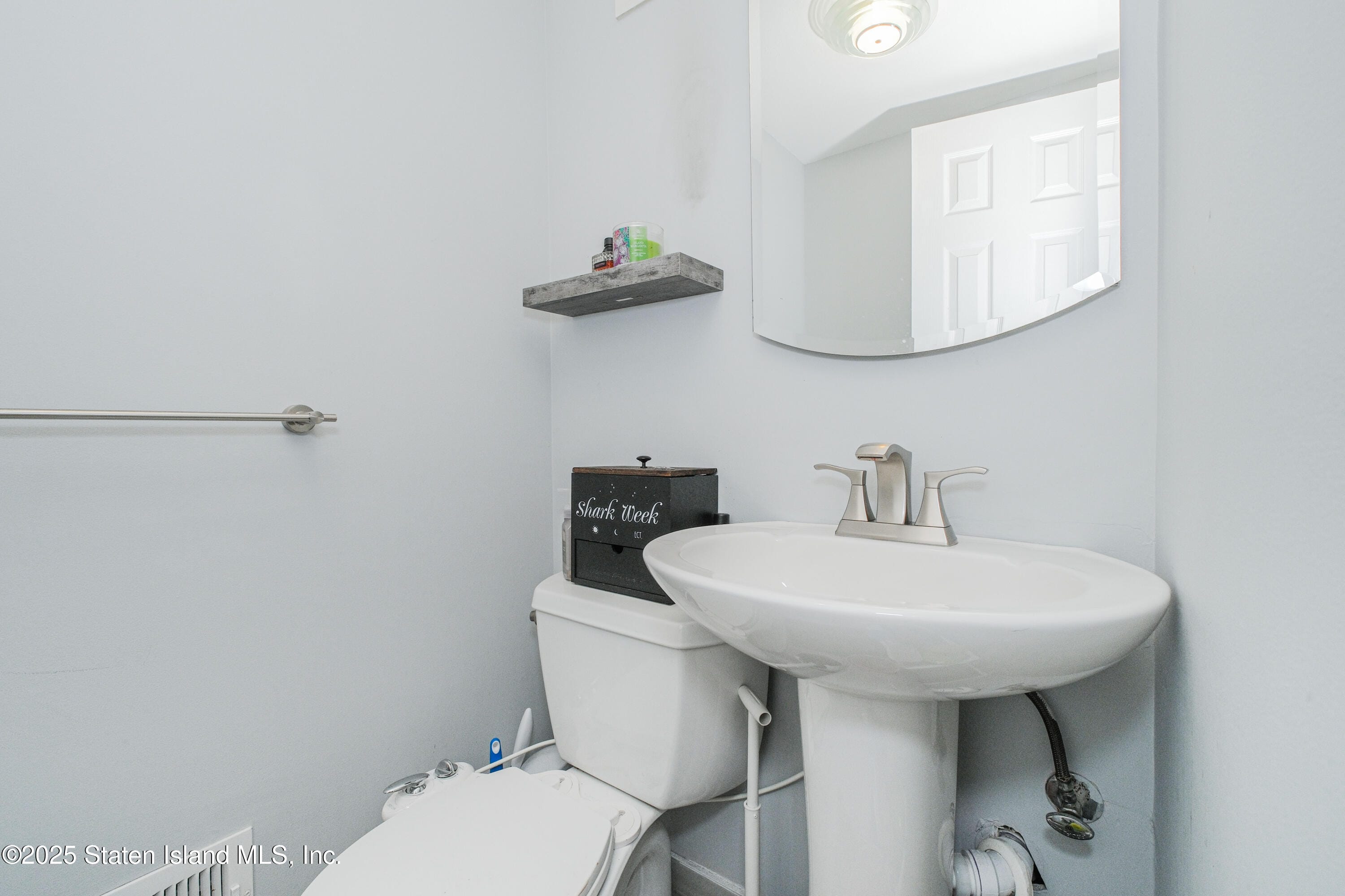 78 Amanda Court, Staten Island, NY, 10312 image 13