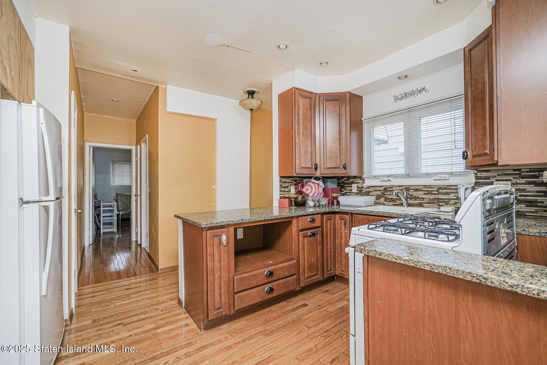 880 Sinclair Avenue, Staten Island, NY, 10309 image 22