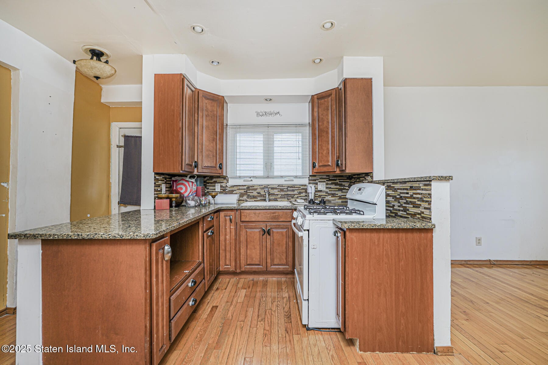 880 Sinclair Avenue, Staten Island, NY, 10309 image 23