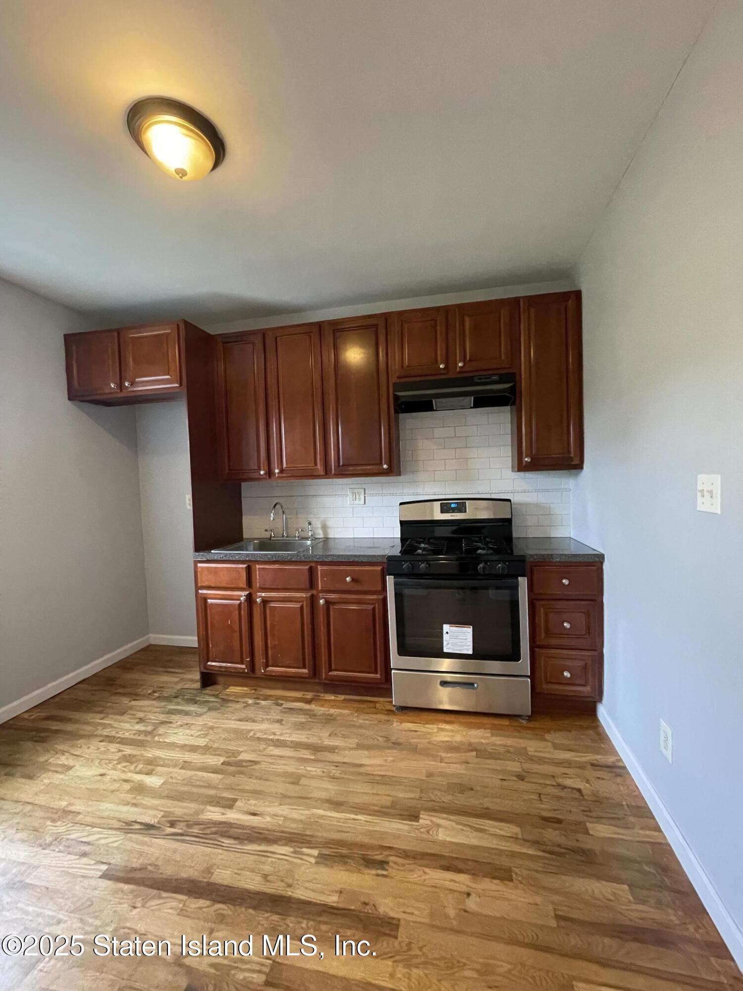 61 Gordon Street, Staten Island, NY, 10304 image 10