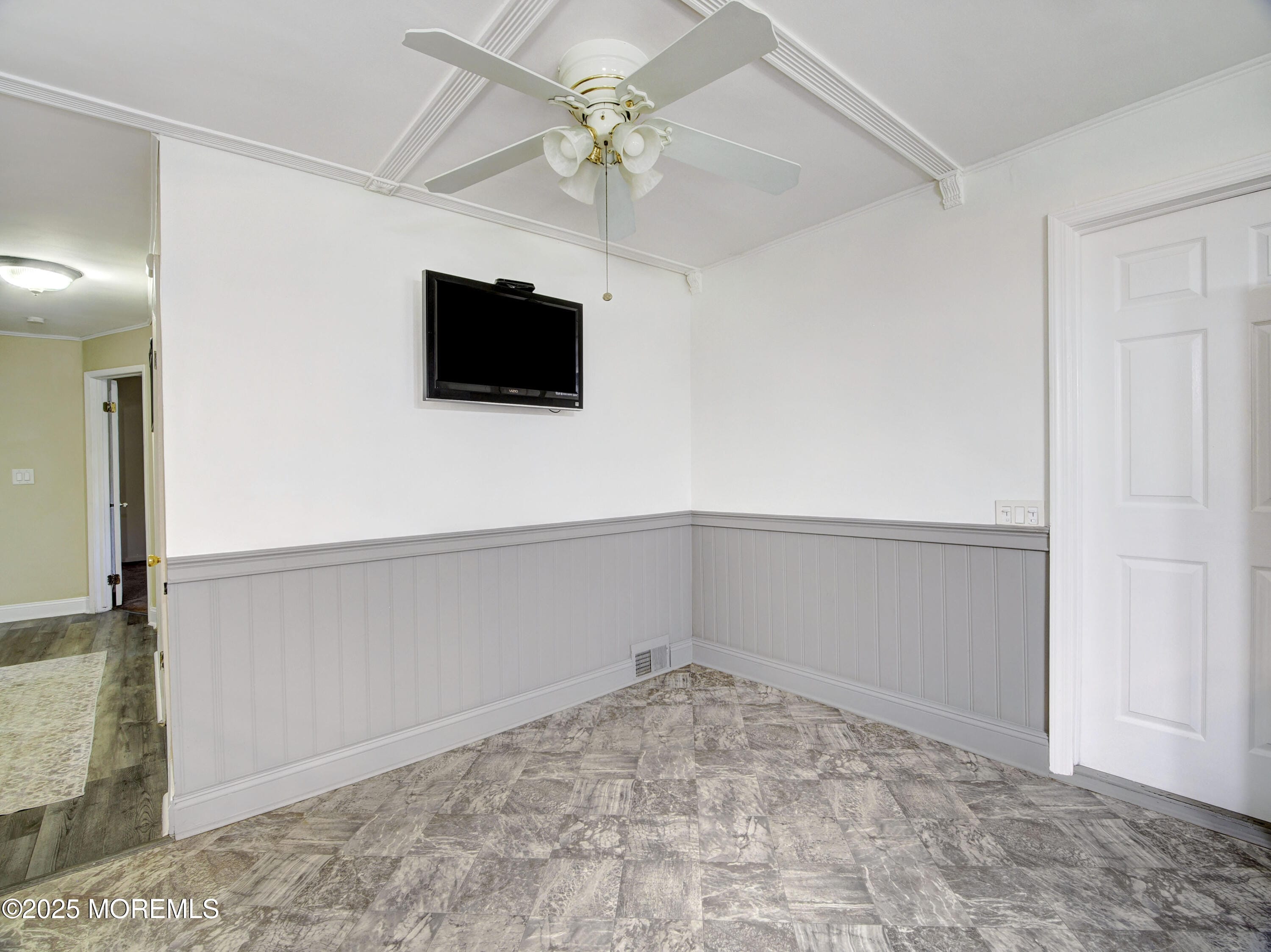 216 Paint Island Spring Road, Millstone, NJ, 08510 image 23