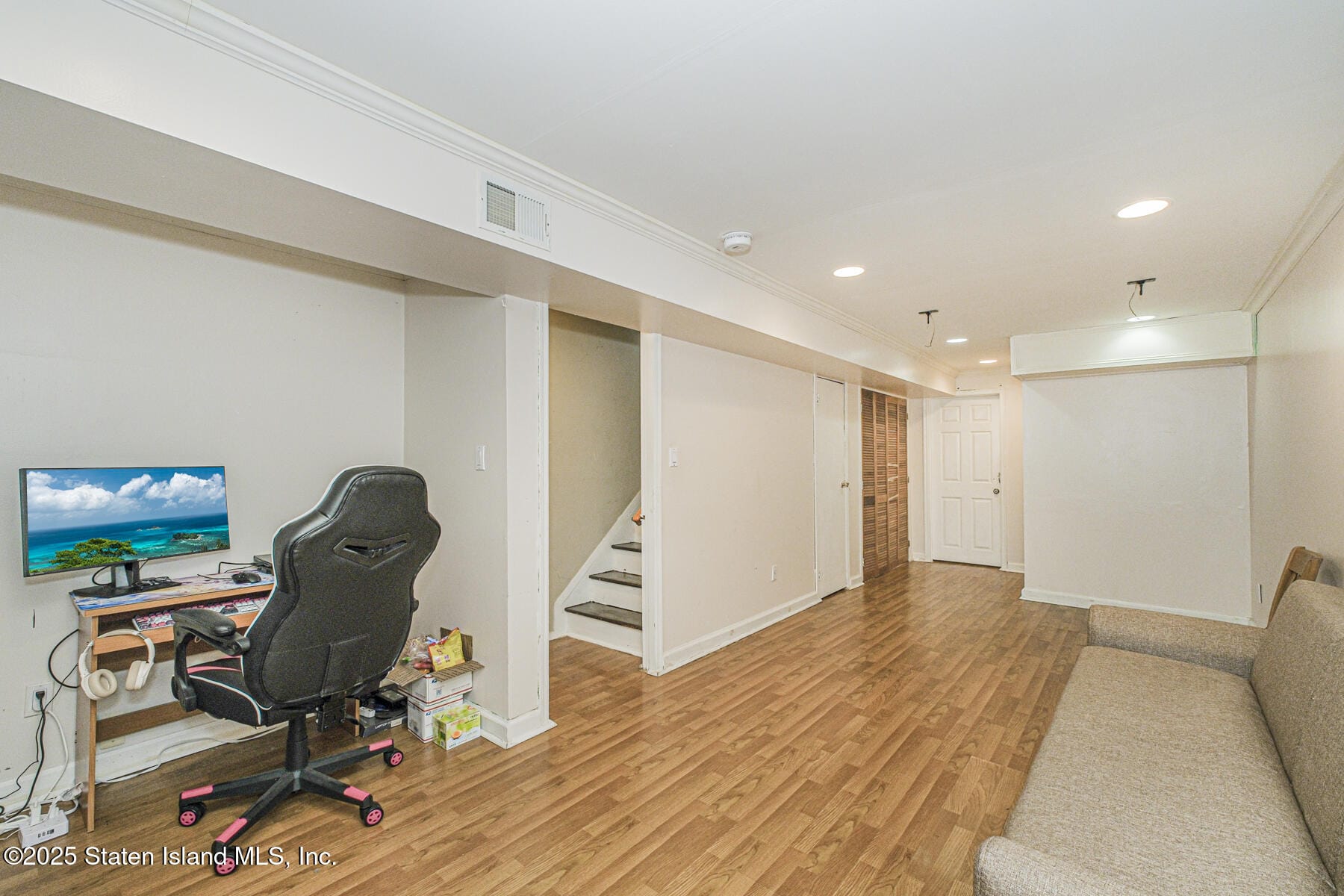 119 Skyline Drive, Staten Island, NY, 10304 image 17