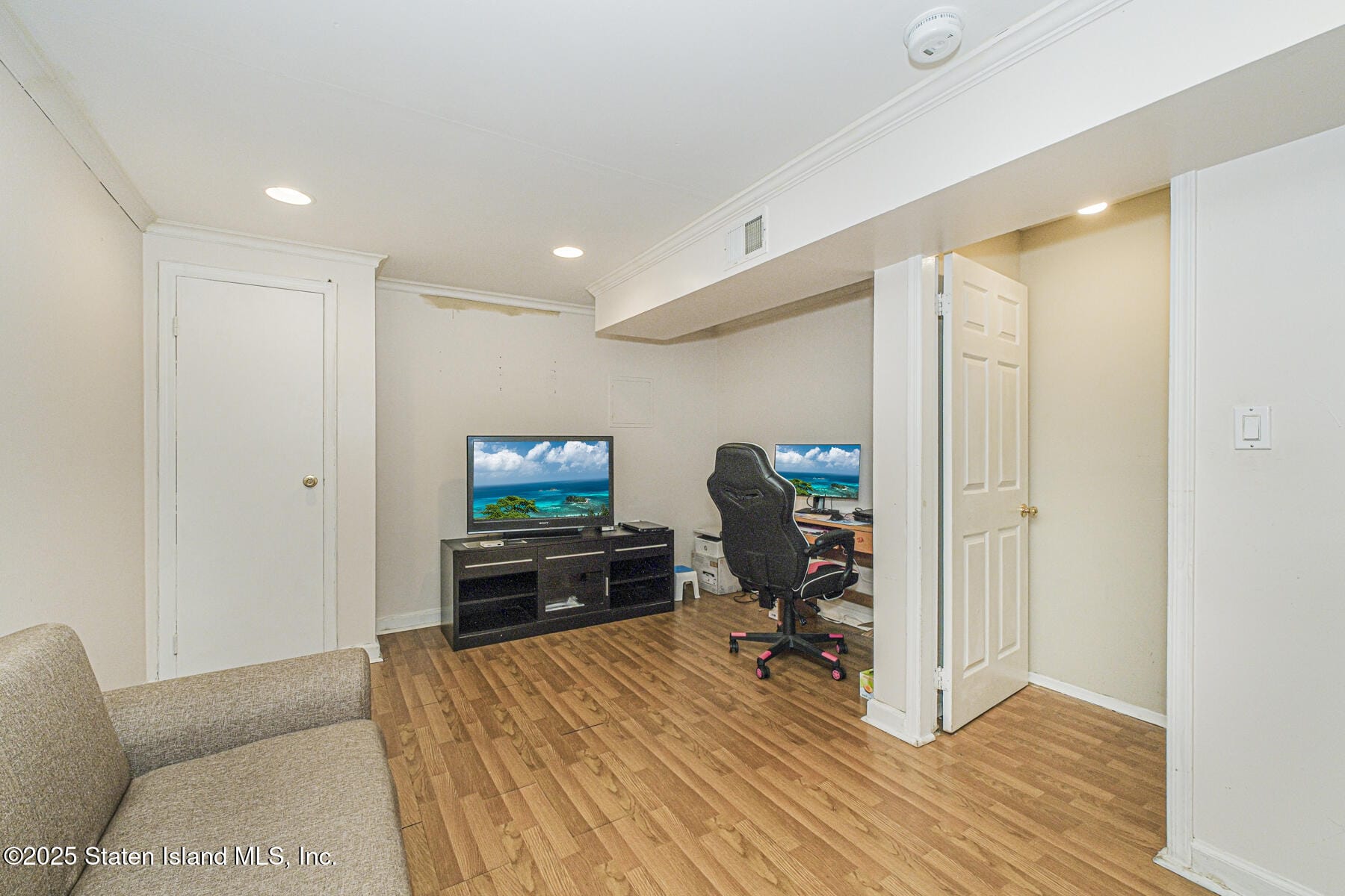 119 Skyline Drive, Staten Island, NY, 10304 image 18