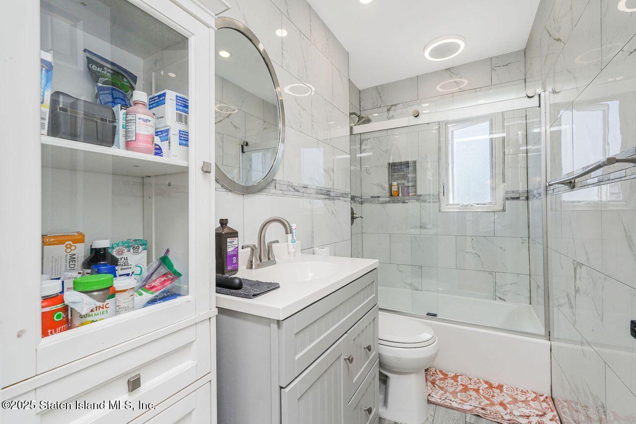 330 Virginia Avenue, Staten Island, NY, 10305 image 16