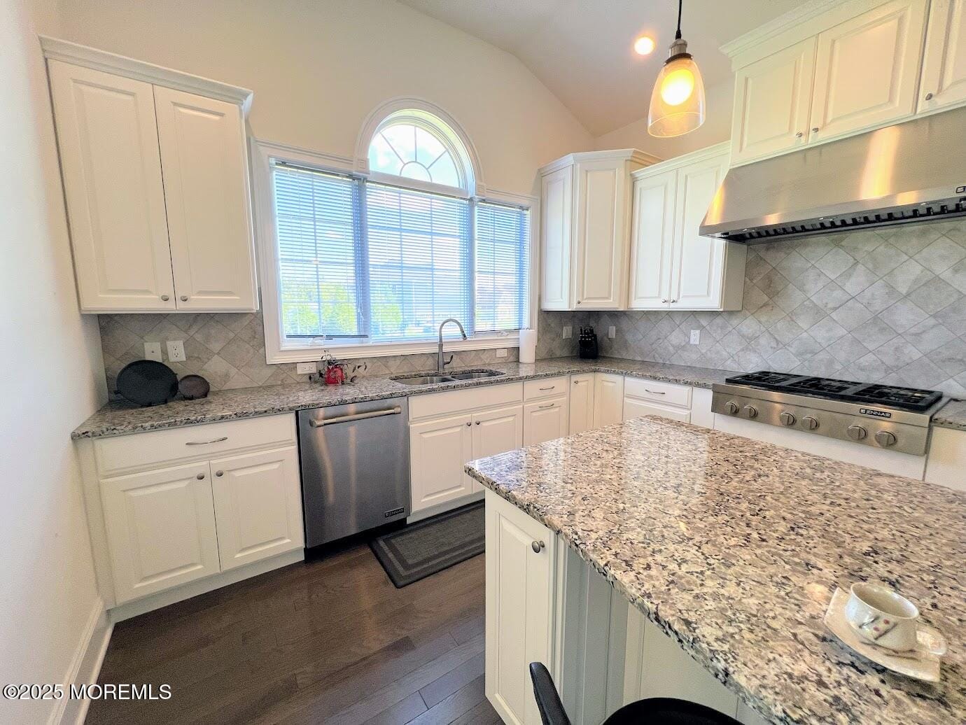 16 Exeter Way, Holmdel, NJ, 07733 image 13
