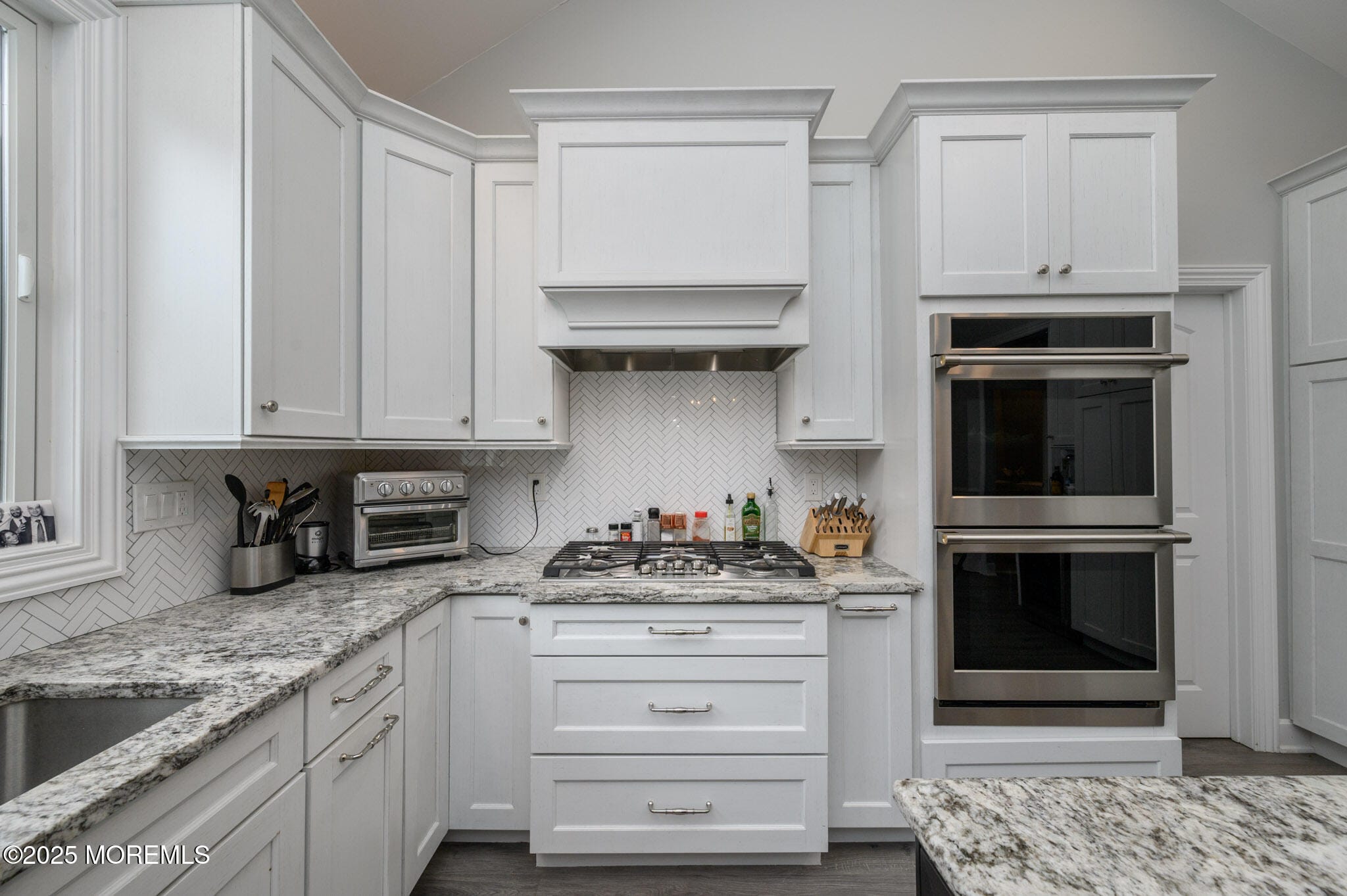33 Denise Court, Manalapan, NJ, 07726 image 20