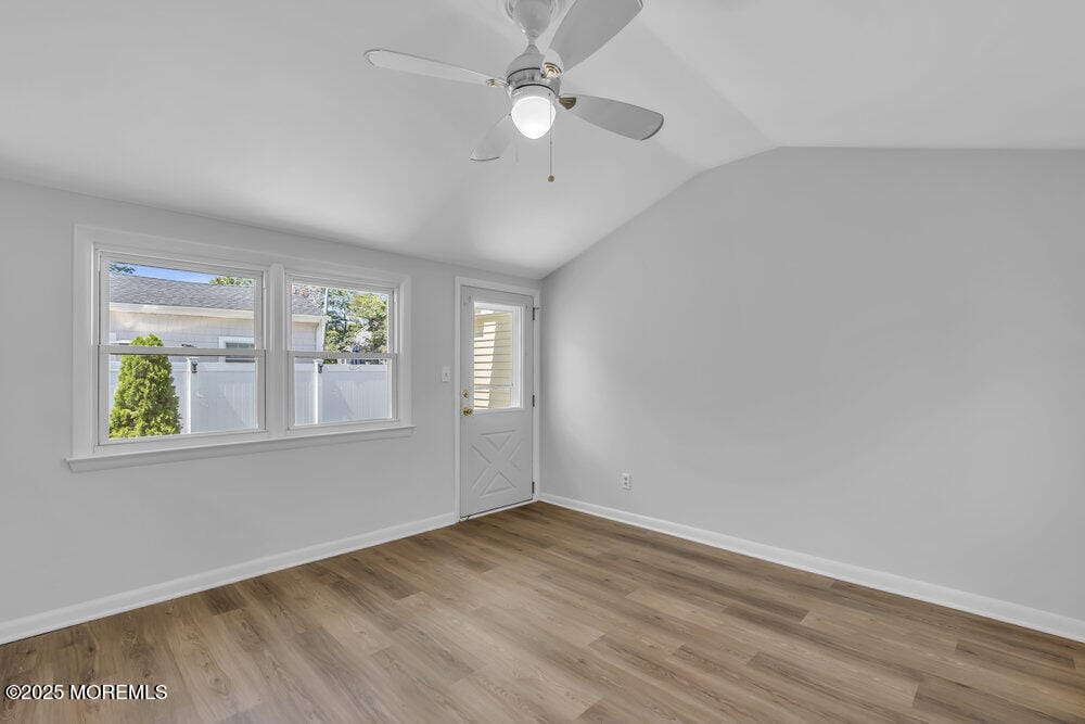 239 Jaehnel Parkway Image 5