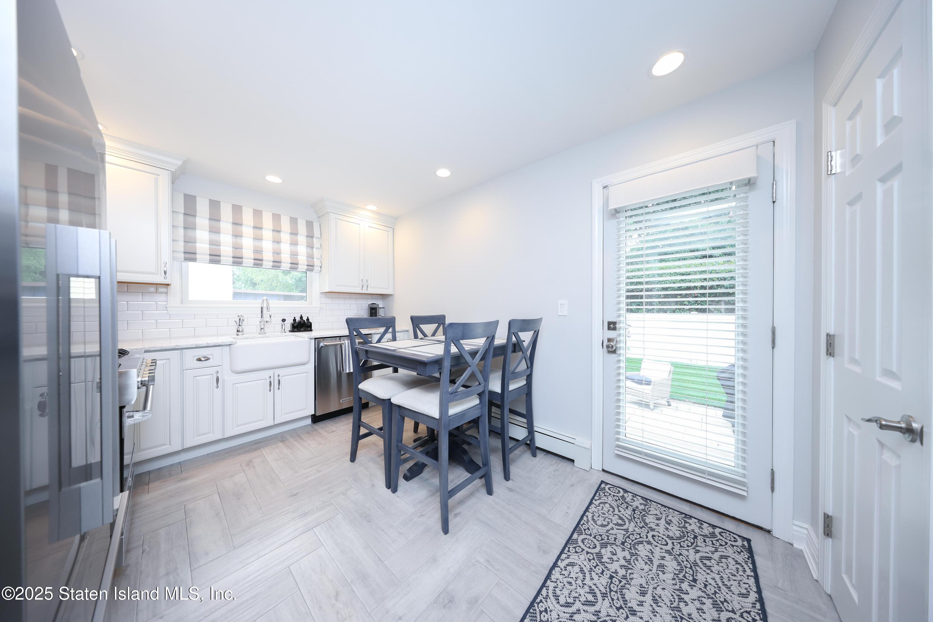 54 S Railroad Avenue, Staten Island, NY, 10305 image 6