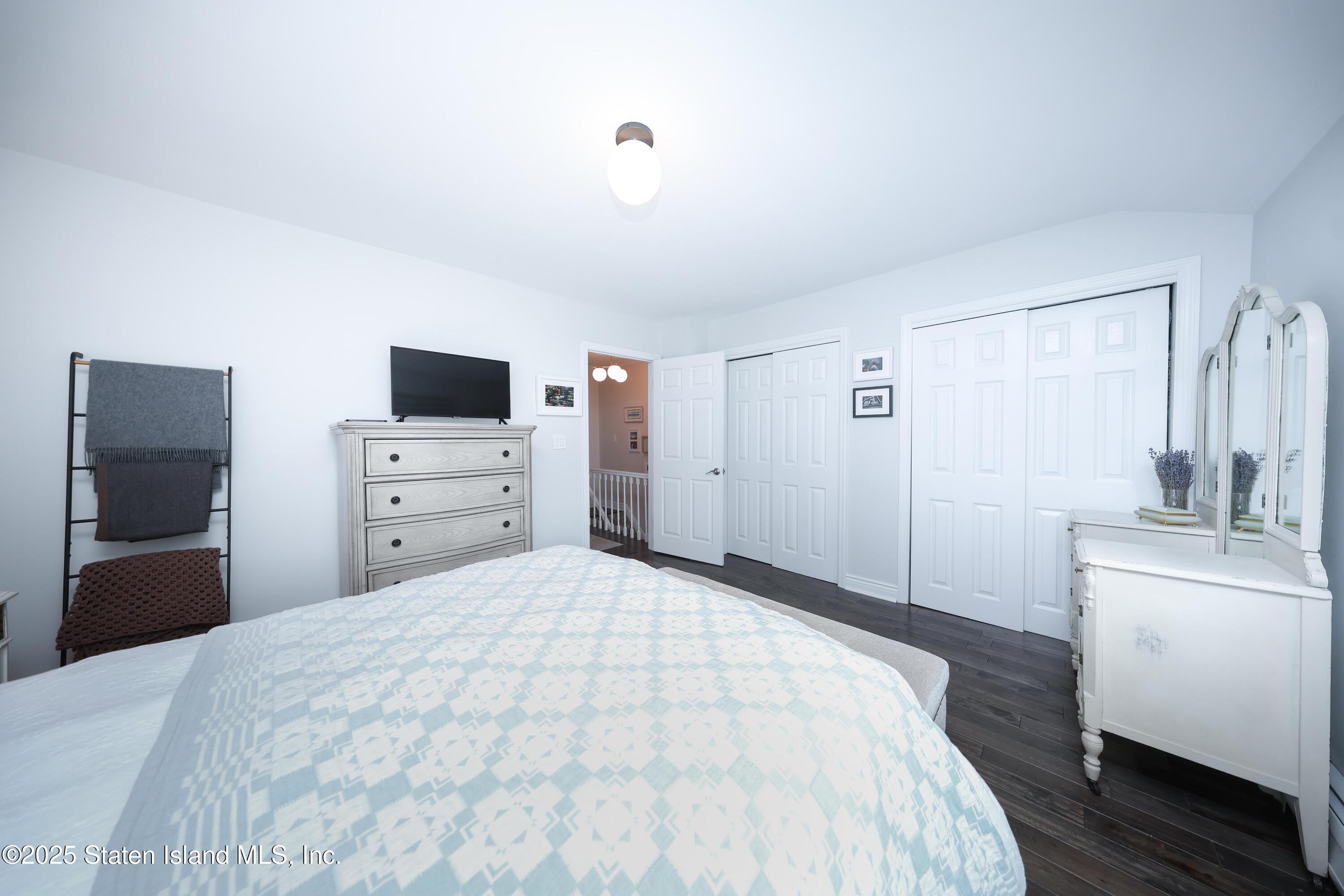 54 S Railroad Avenue, Staten Island, NY, 10305 image 10