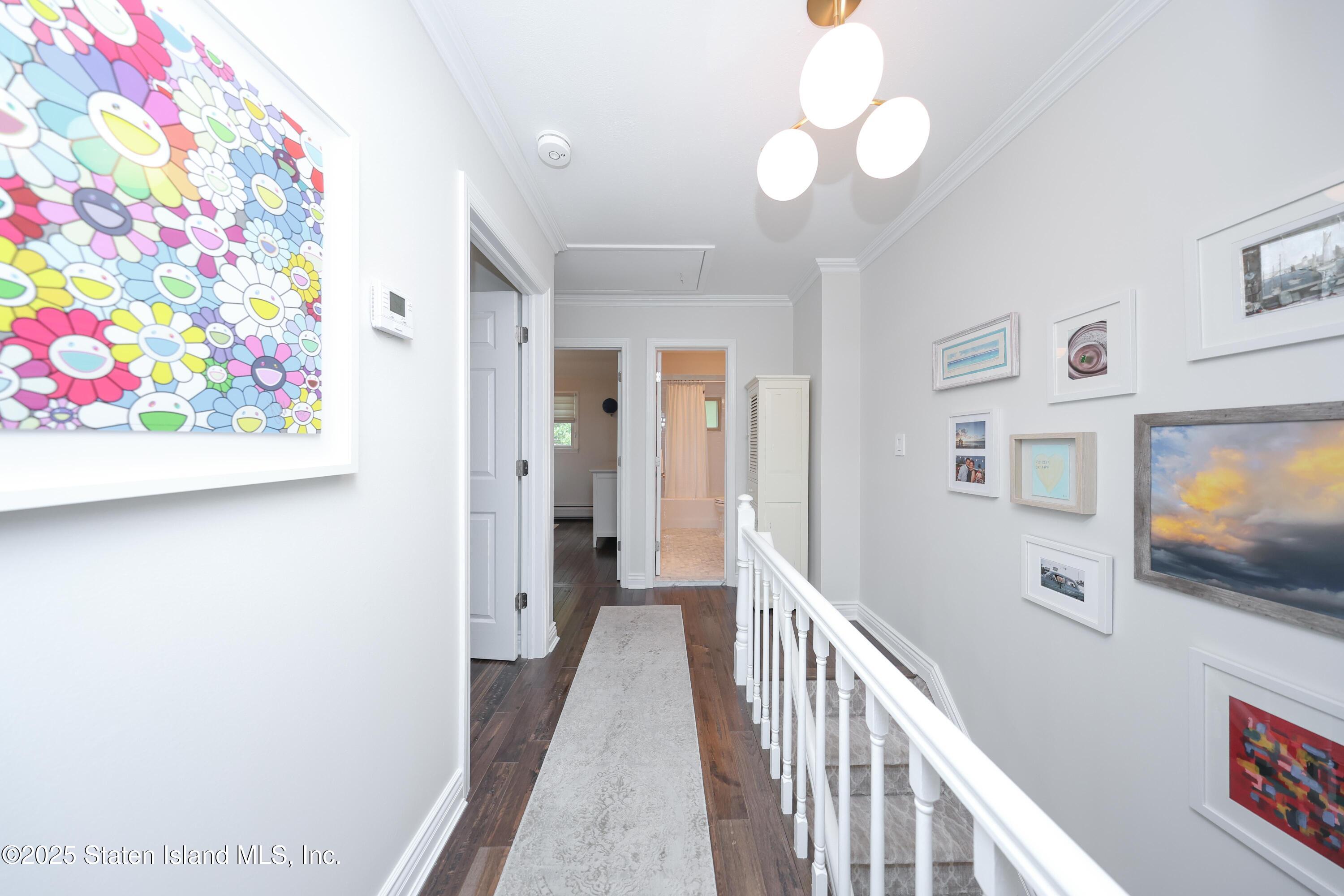 54 S Railroad Avenue, Staten Island, NY, 10305 image 9