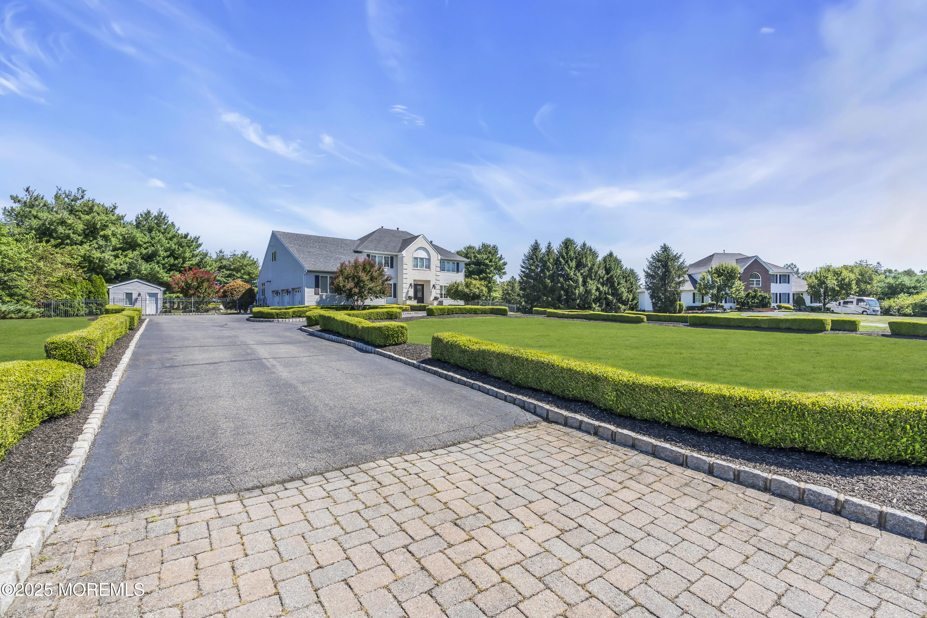 12 Clayton Drive Image 4