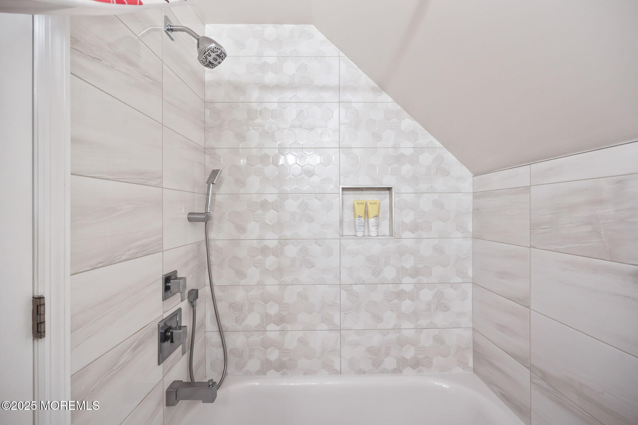 47 Overlea Lane, Aberdeen, NJ, 07747 image 36
