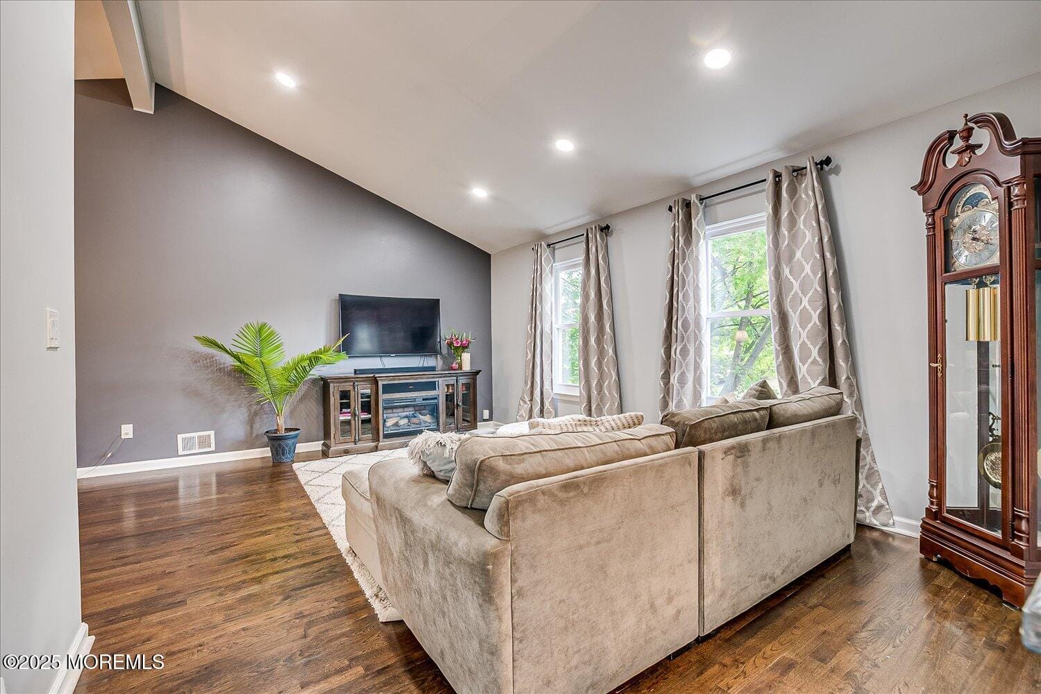 6 Donner Court, Monmouth Junction, NJ, 08852 image 14