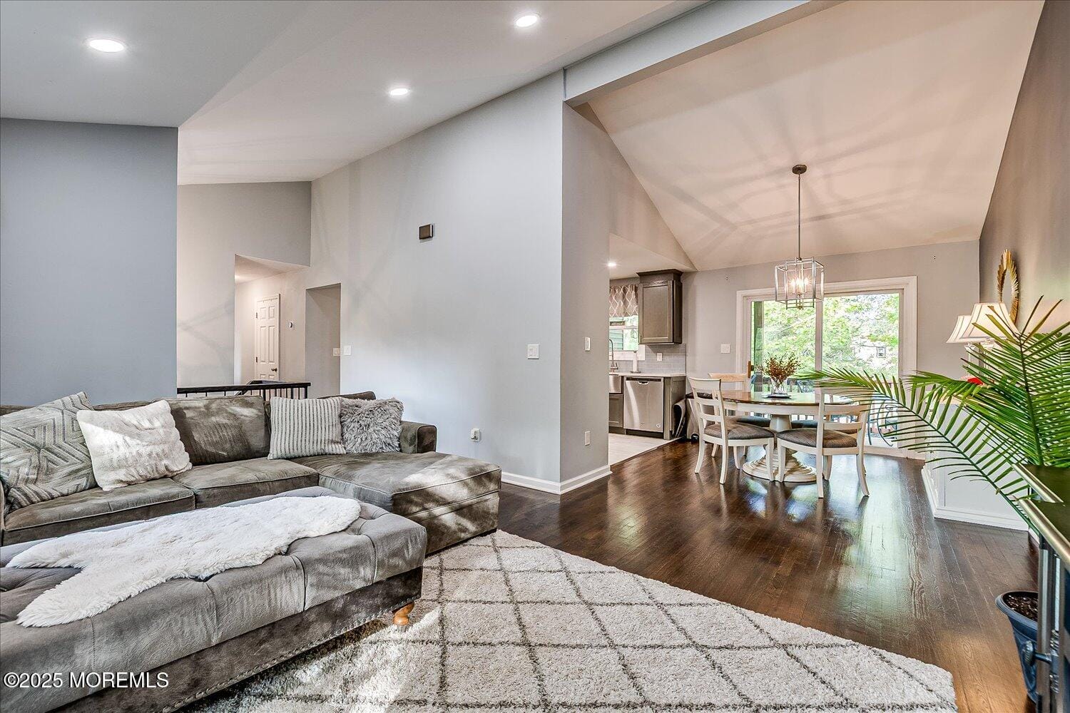 6 Donner Court, Monmouth Junction, NJ, 08852 image 17